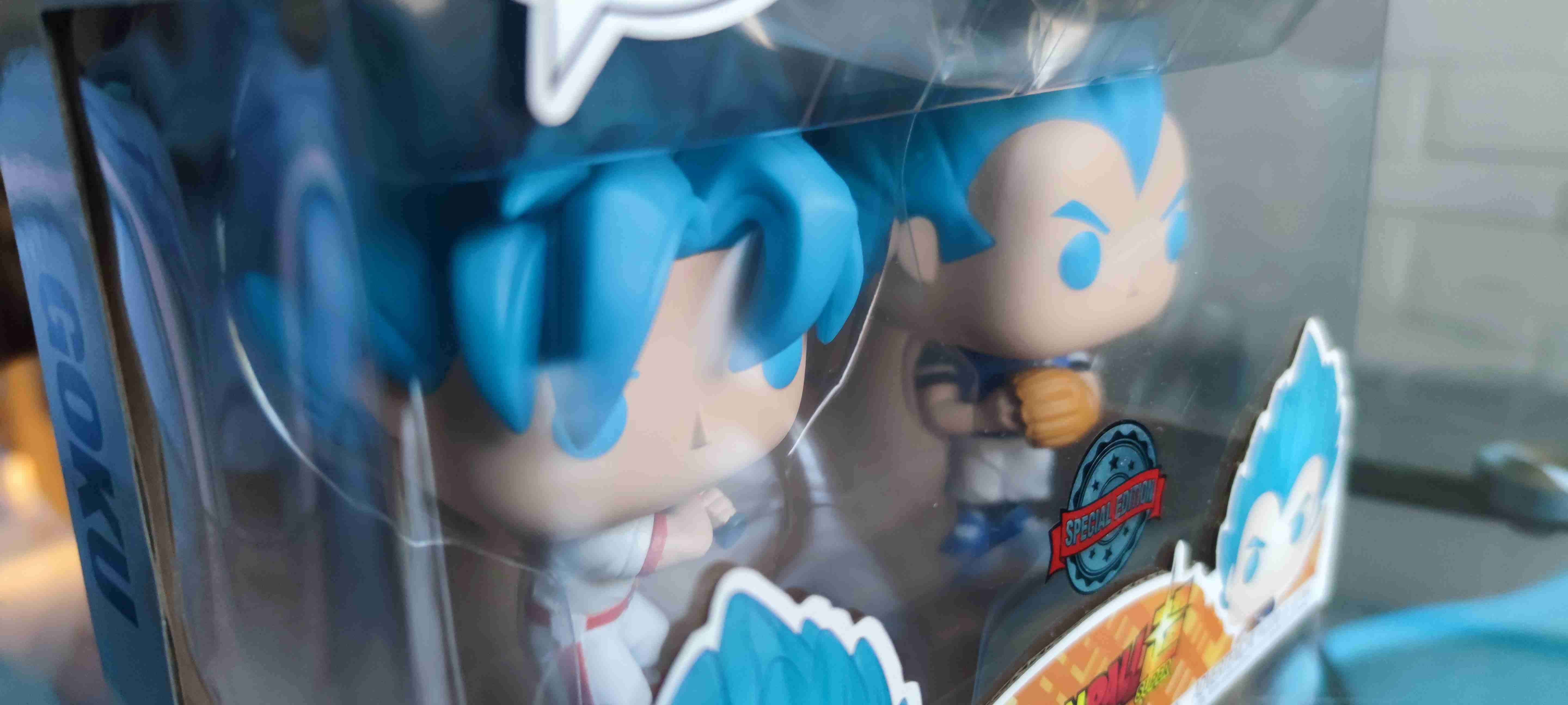 Figura Funko Pop Goku y Vegeta - miniatura 3