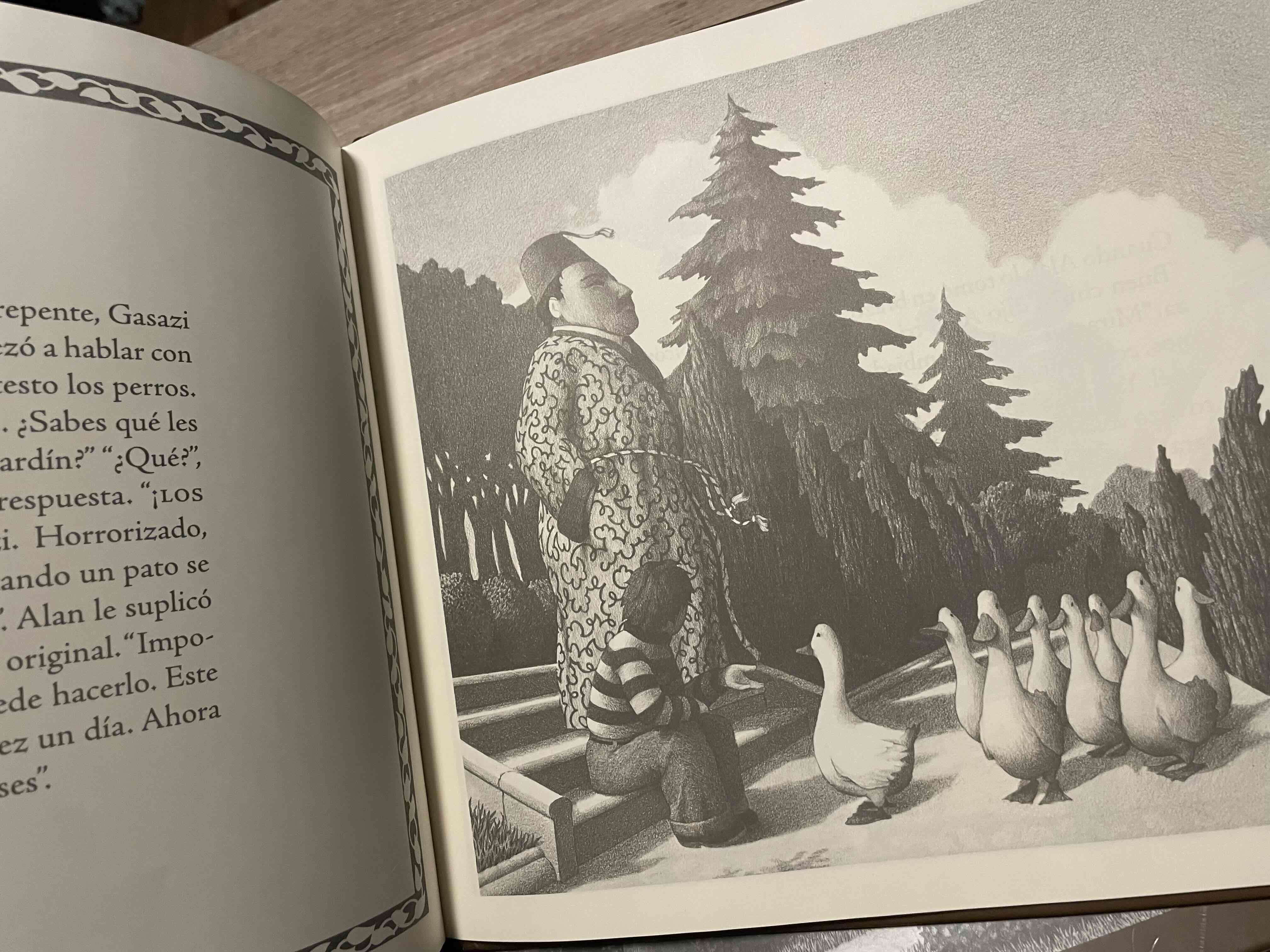 Libro 'El Jardín de Abdul Gasazi' - miniatura 4