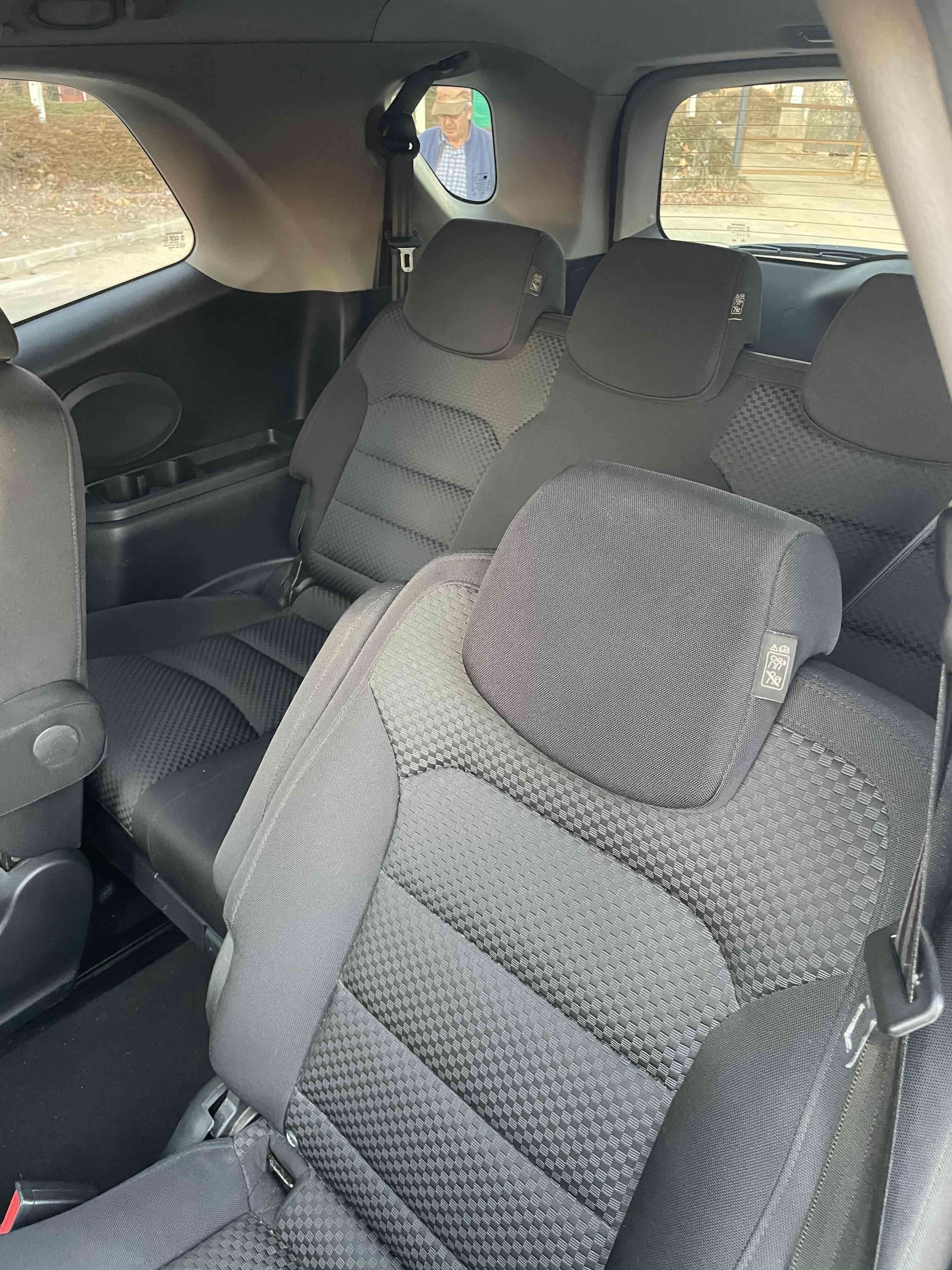 SSANGYONG STAVIC 2.2 AUT TURBO DIÉSEL - miniatura 5