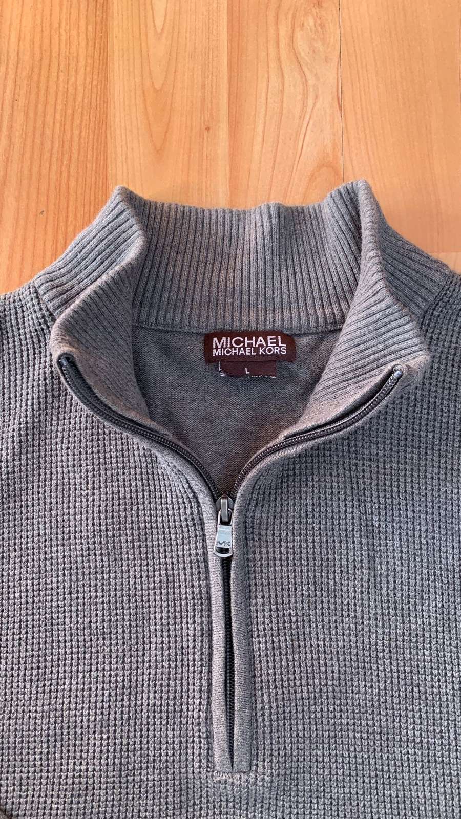 Suéter gris con cierre Michael Kors Talla L - miniatura 2