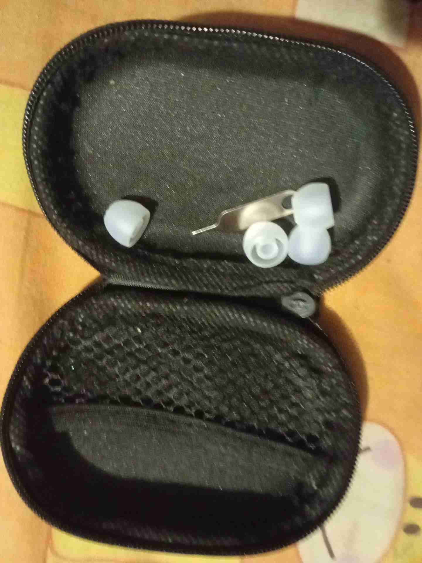 Auriculares KZ Castor Pro Bass con estuche - miniatura 1