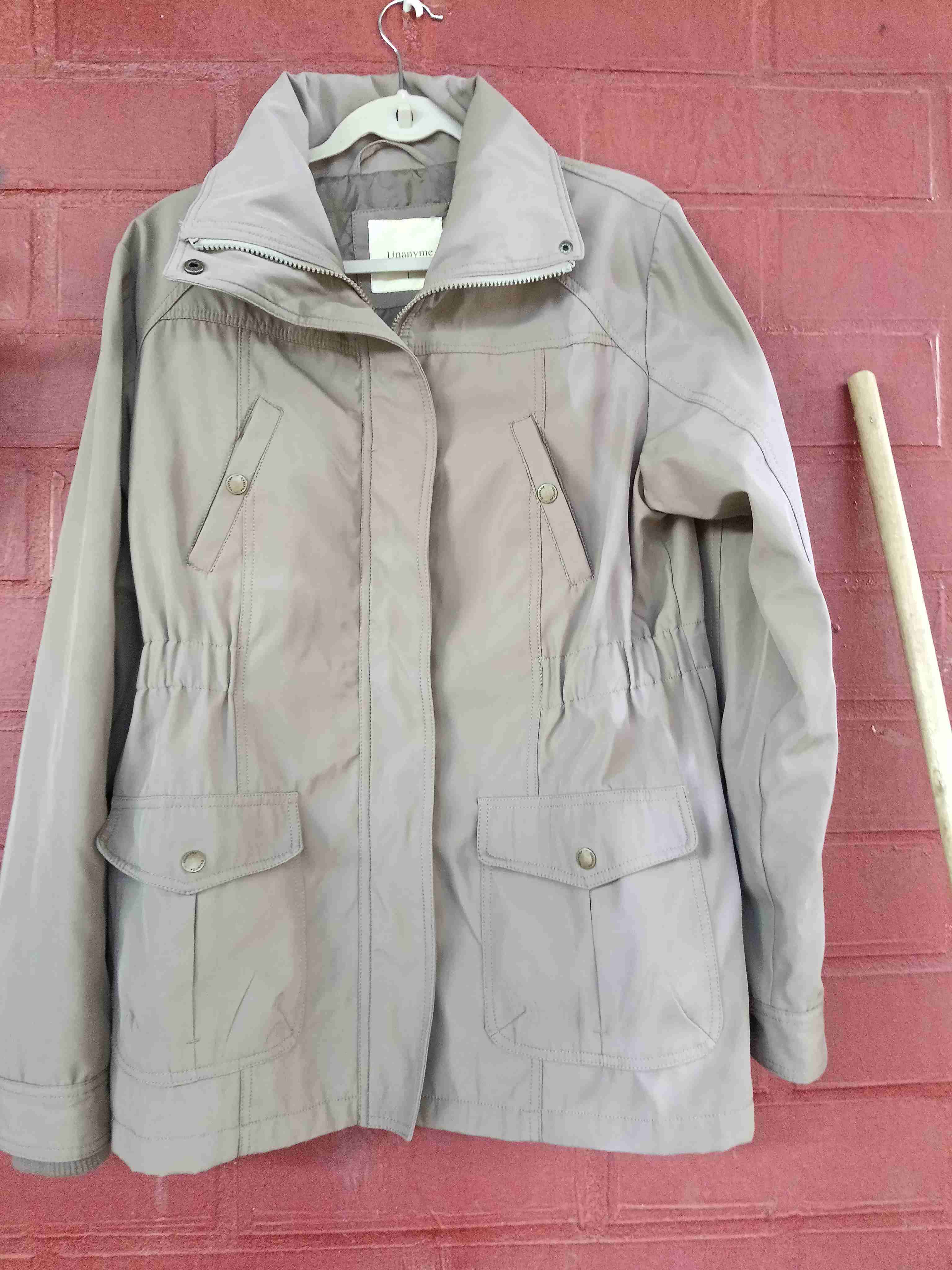 Chaqueta beige - miniatura 2