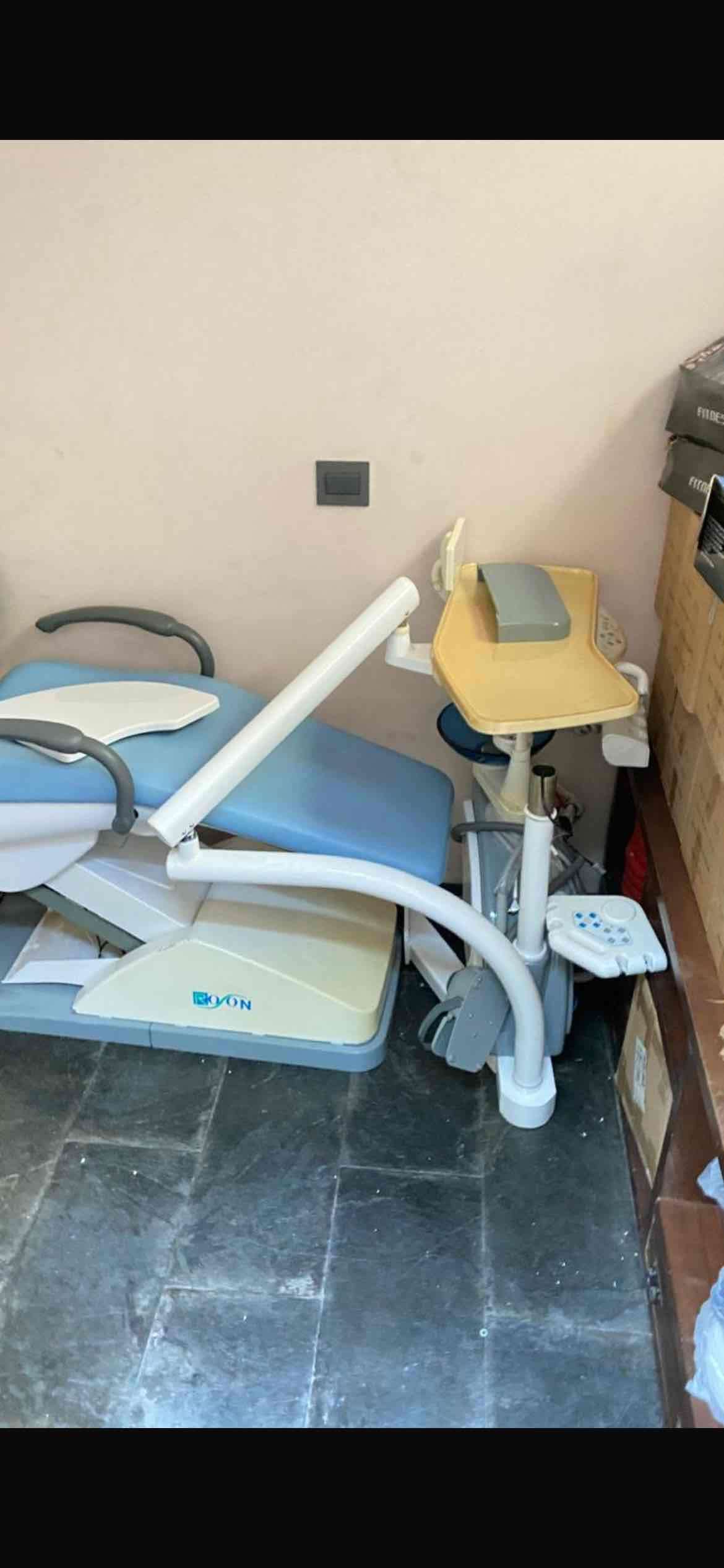 Silla de dentista Ryon azul - miniatura 6