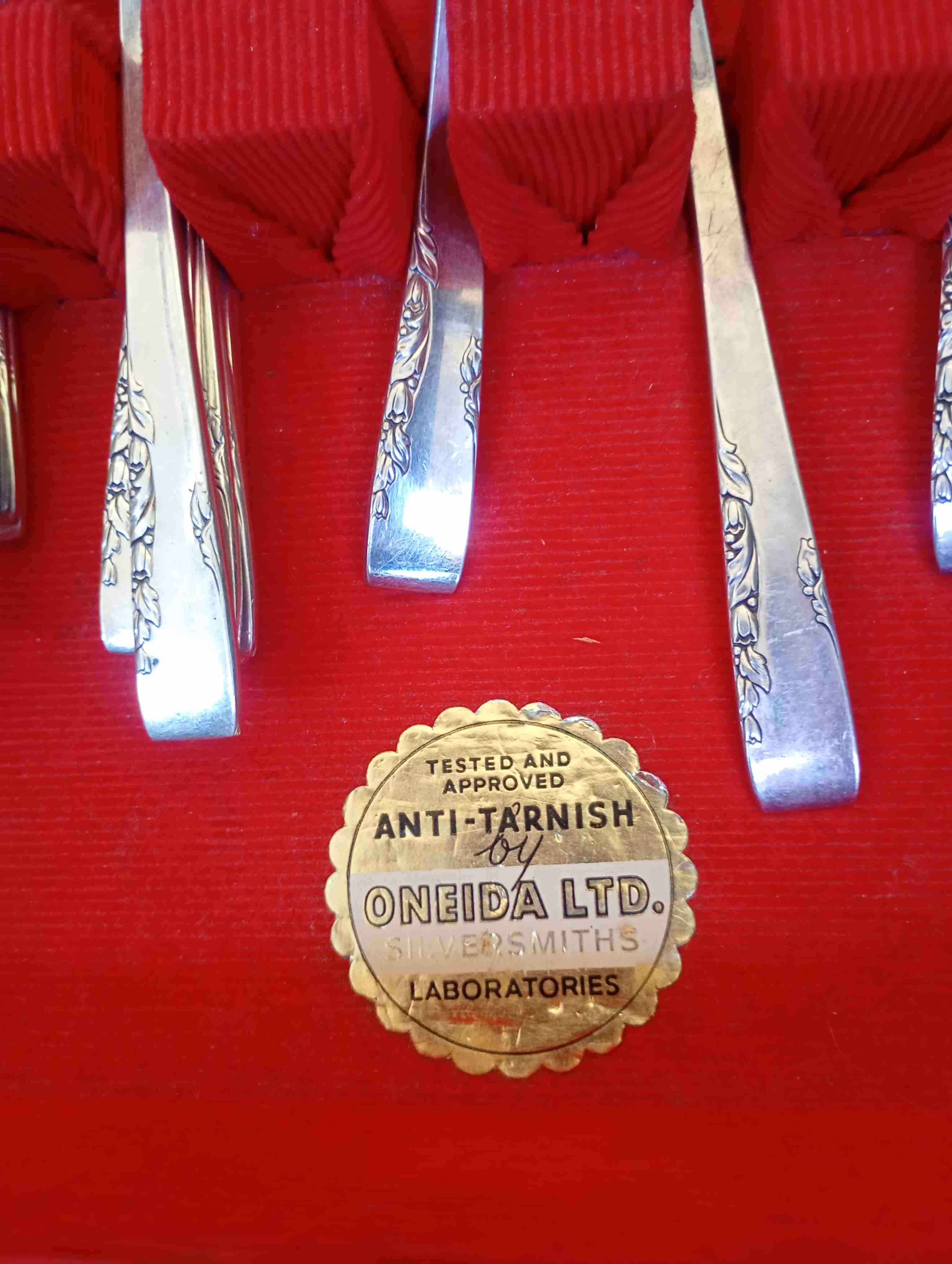 Set de cubiertos en estuche - miniatura 3