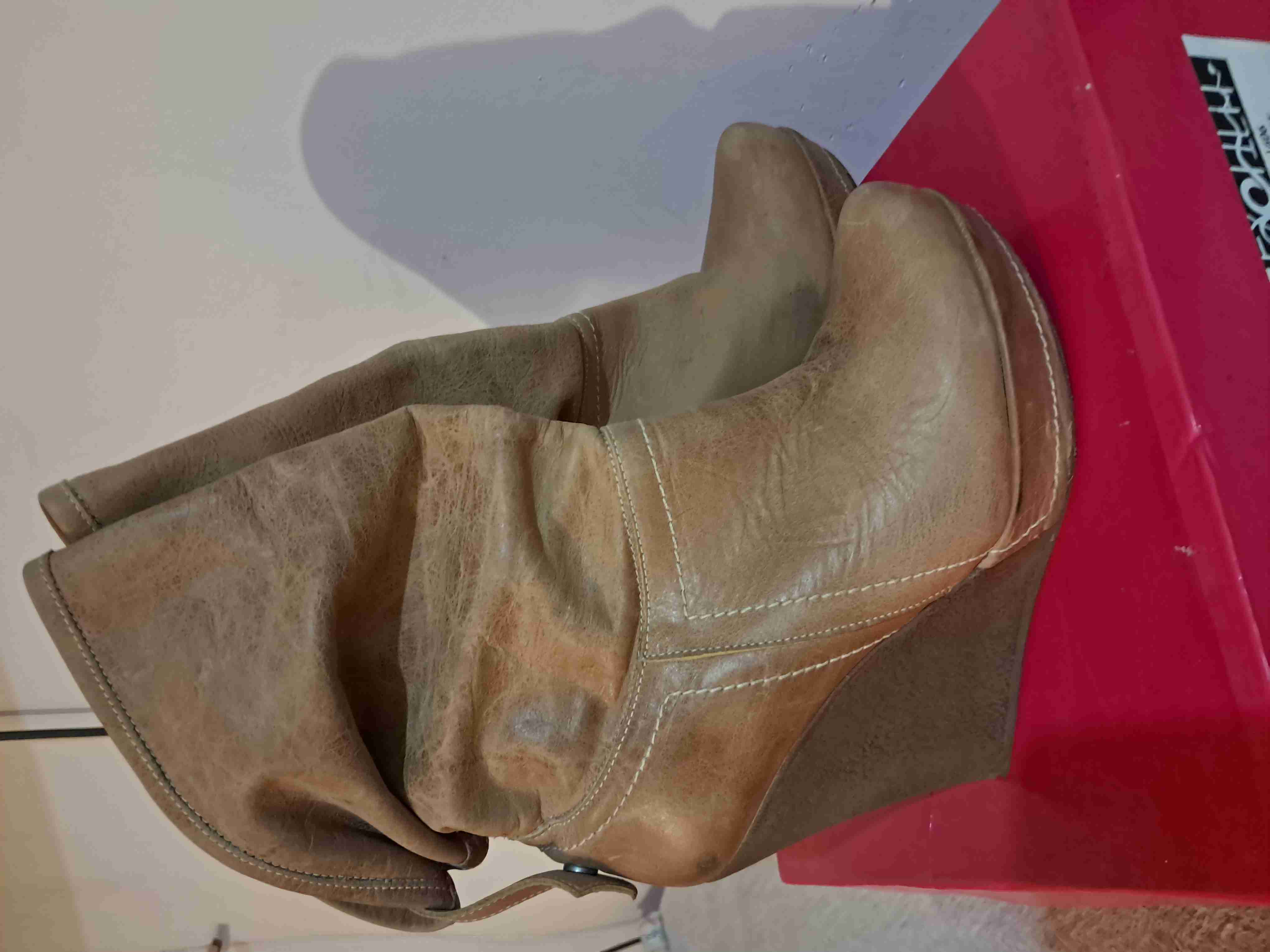 Botines con plataforma taupe - miniatura 3