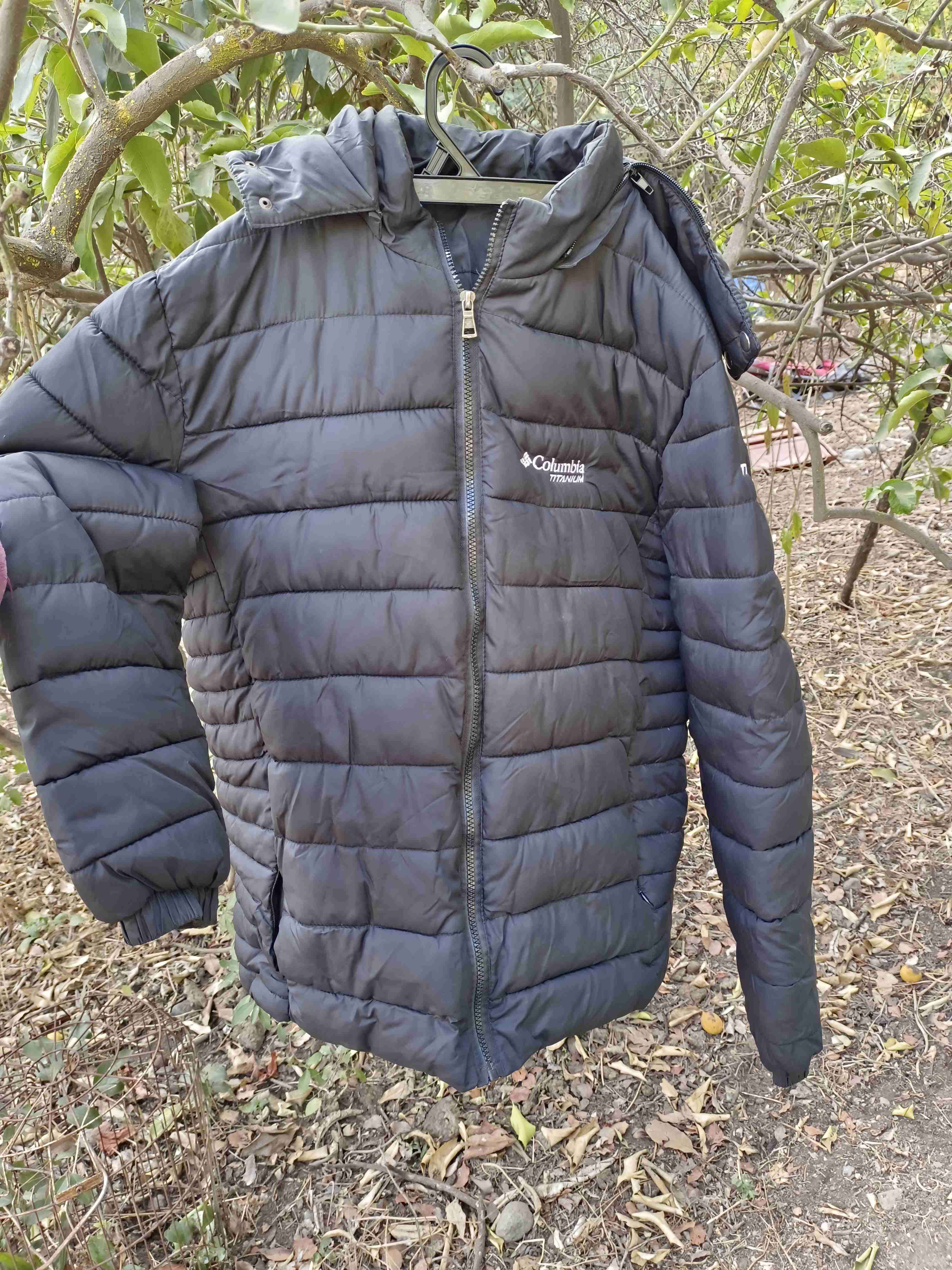 Chaqueta Columbia negra acolchada - miniatura 1