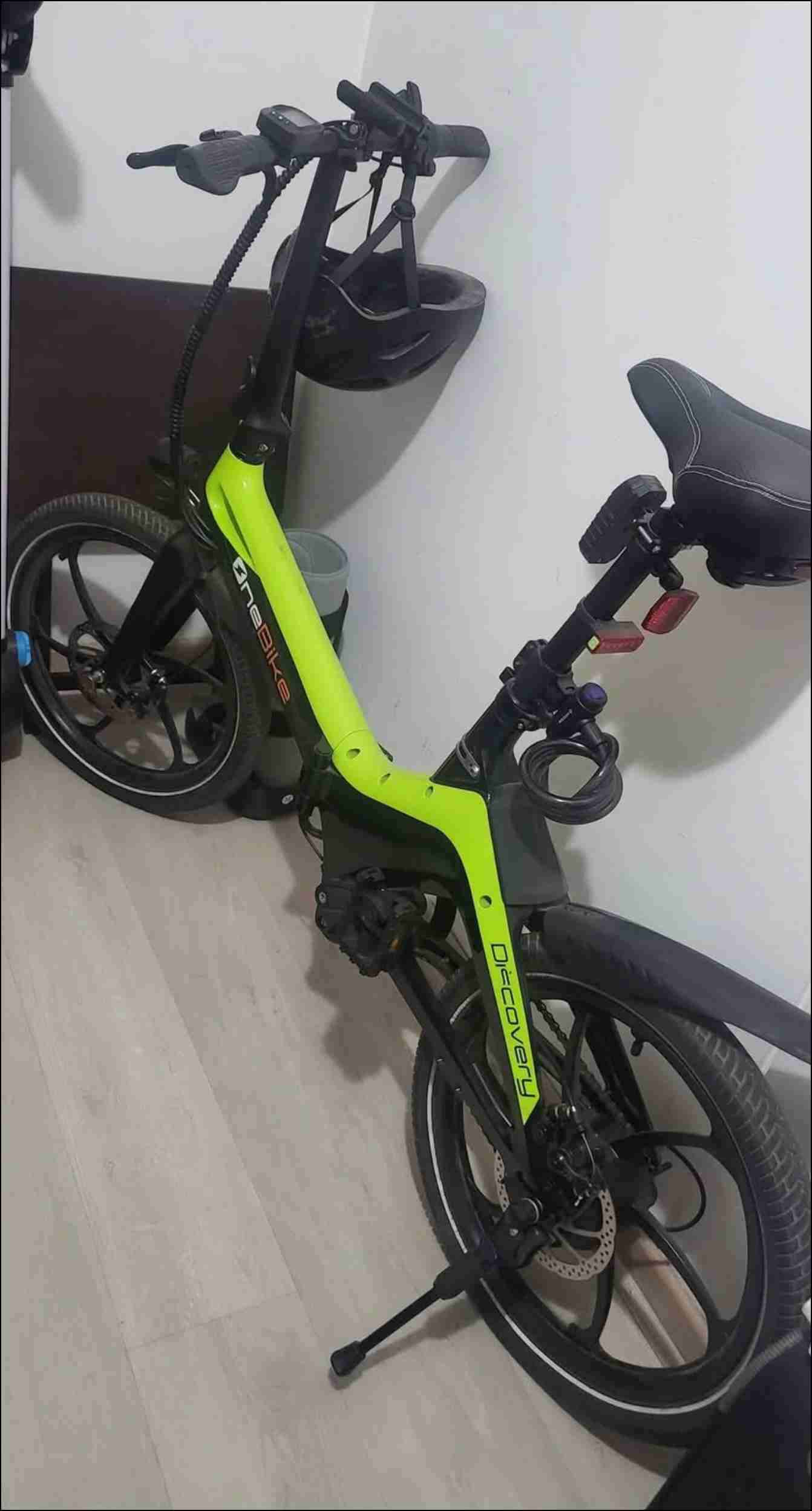 Bicicleta eléctrica Discovery verde - miniatura 2