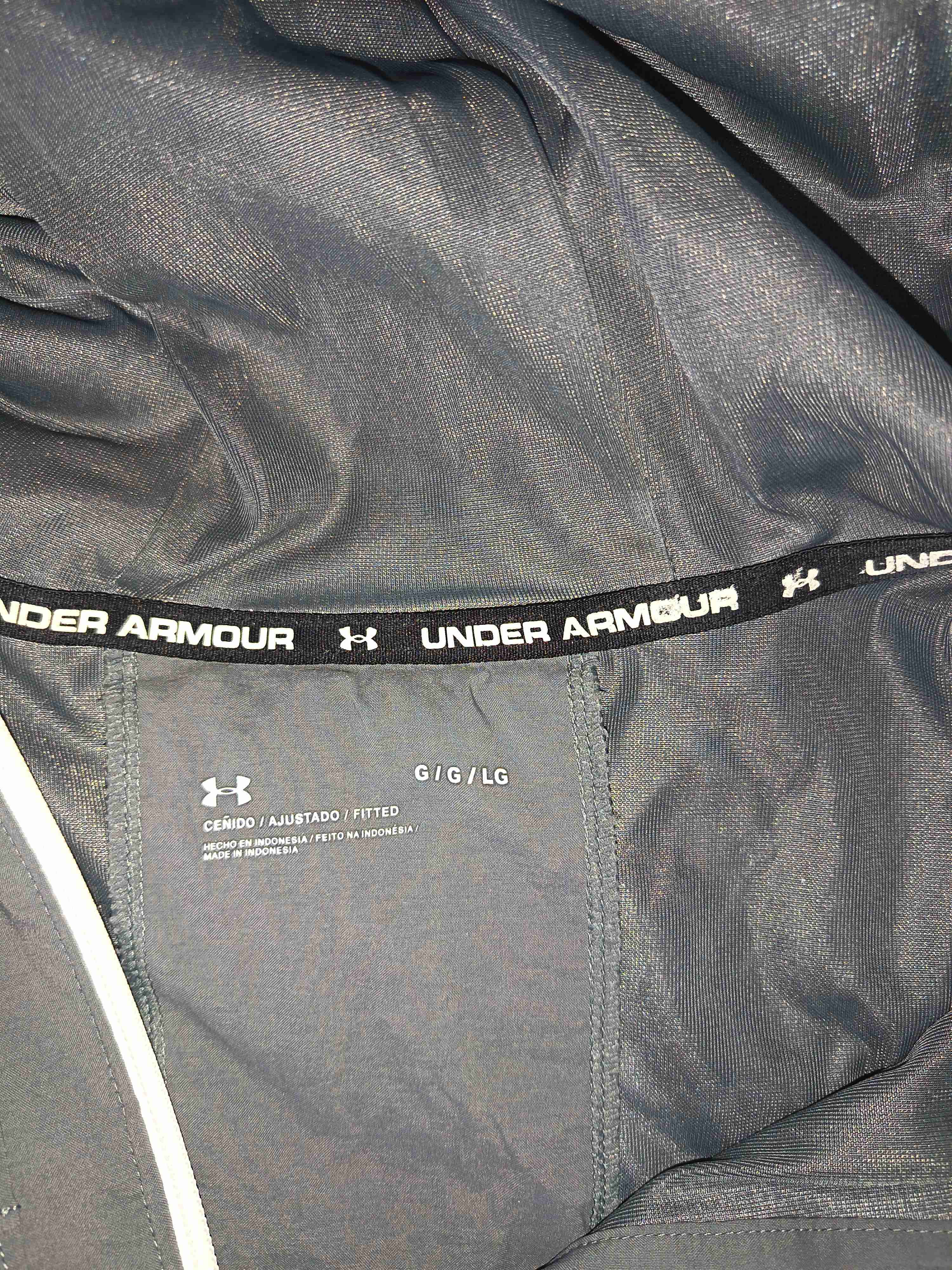 Cortavientos UC - miniatura 3