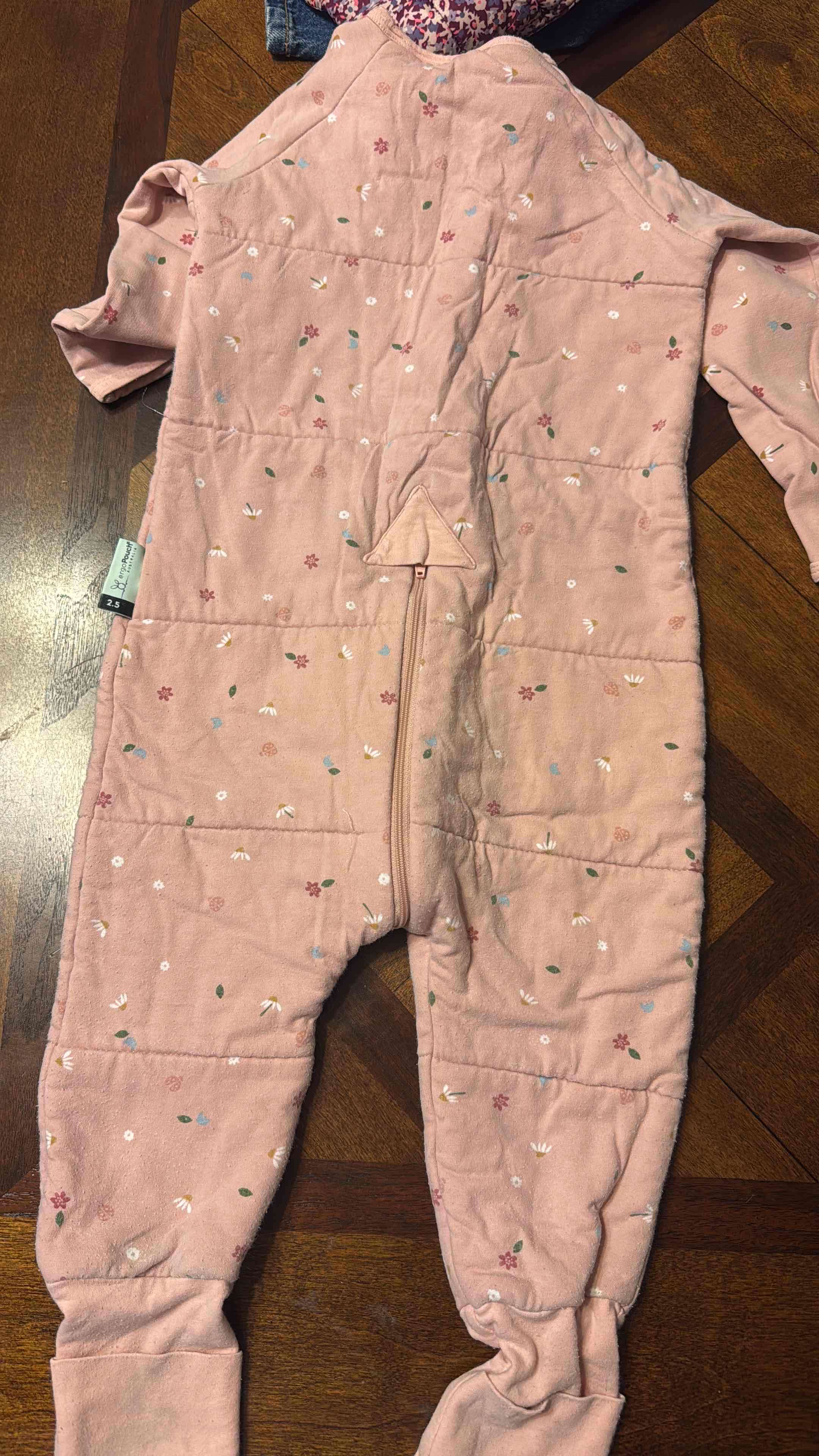 Pijama rosa para bebé Ergopouch - miniatura 2