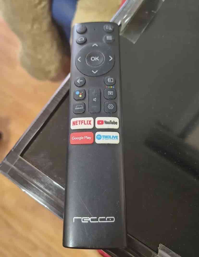 Televisor Recco De 50 Pulgas Usado Conversable - miniatura 4