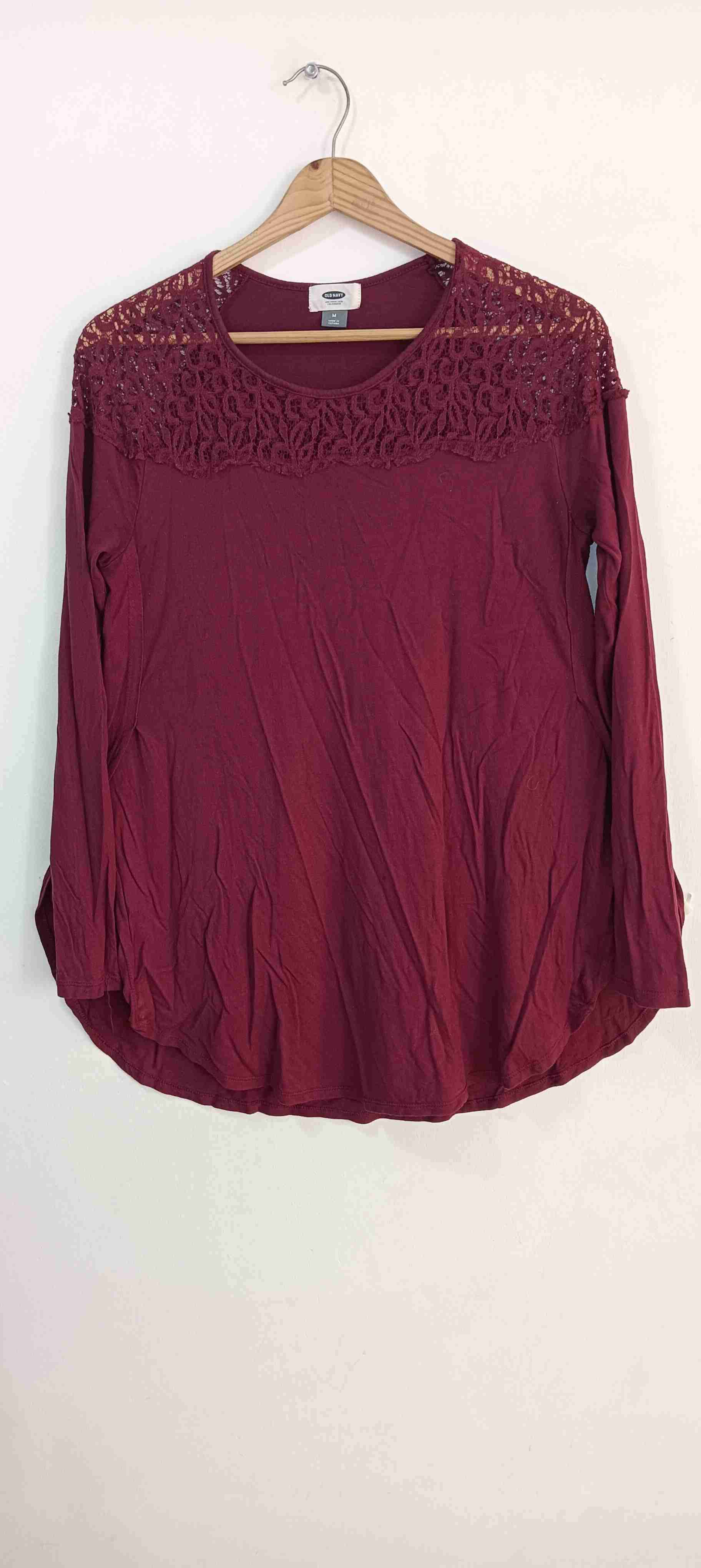 Blusas y poleras - miniatura 2