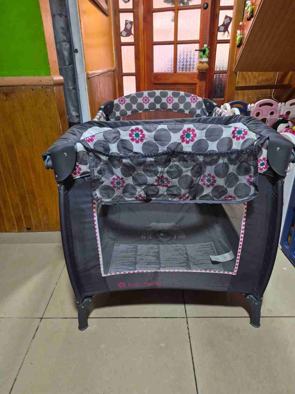 Cuna corralito para bebé - miniatura 2