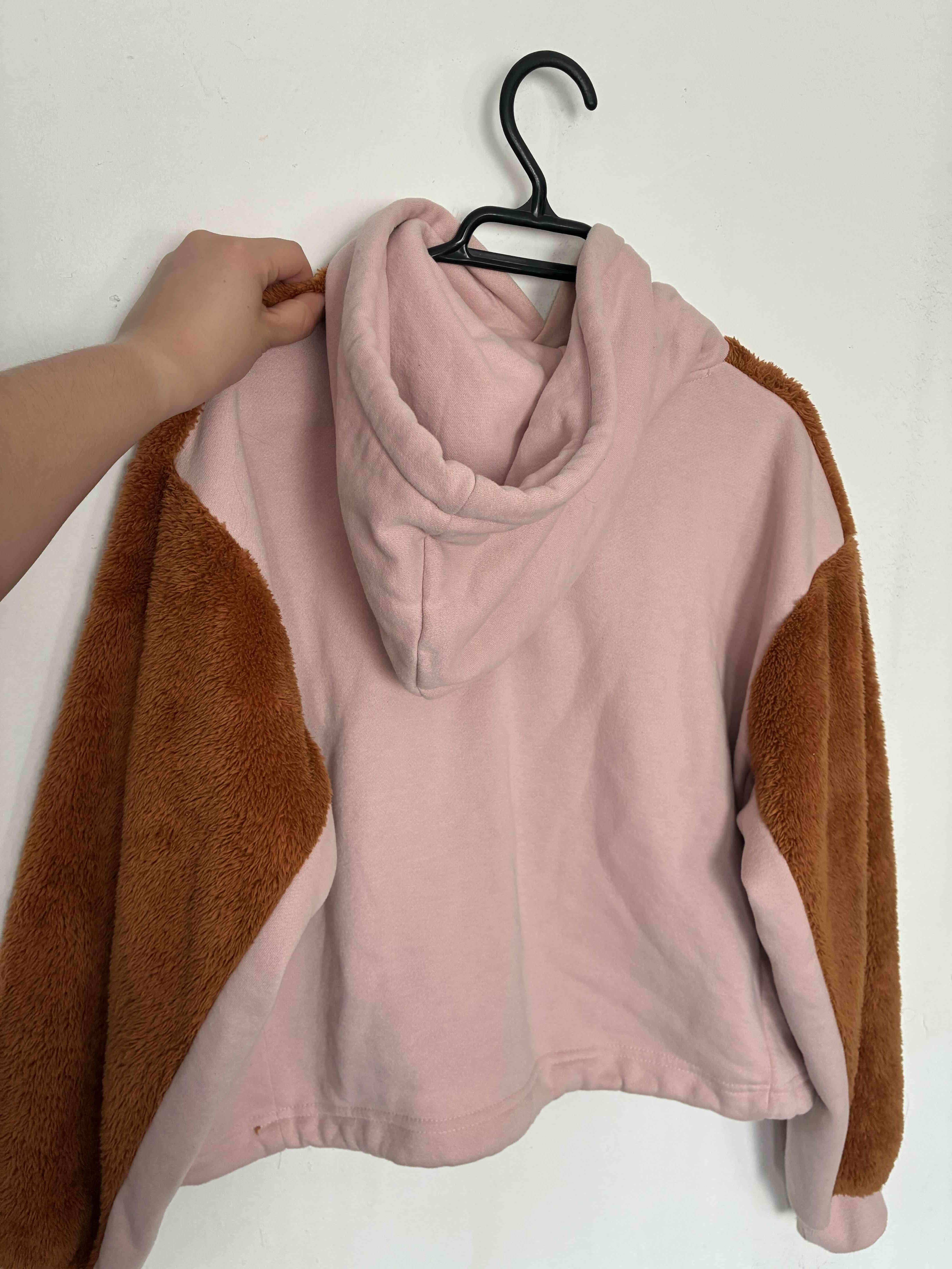 Hoodie peludo bicolor - miniatura 2