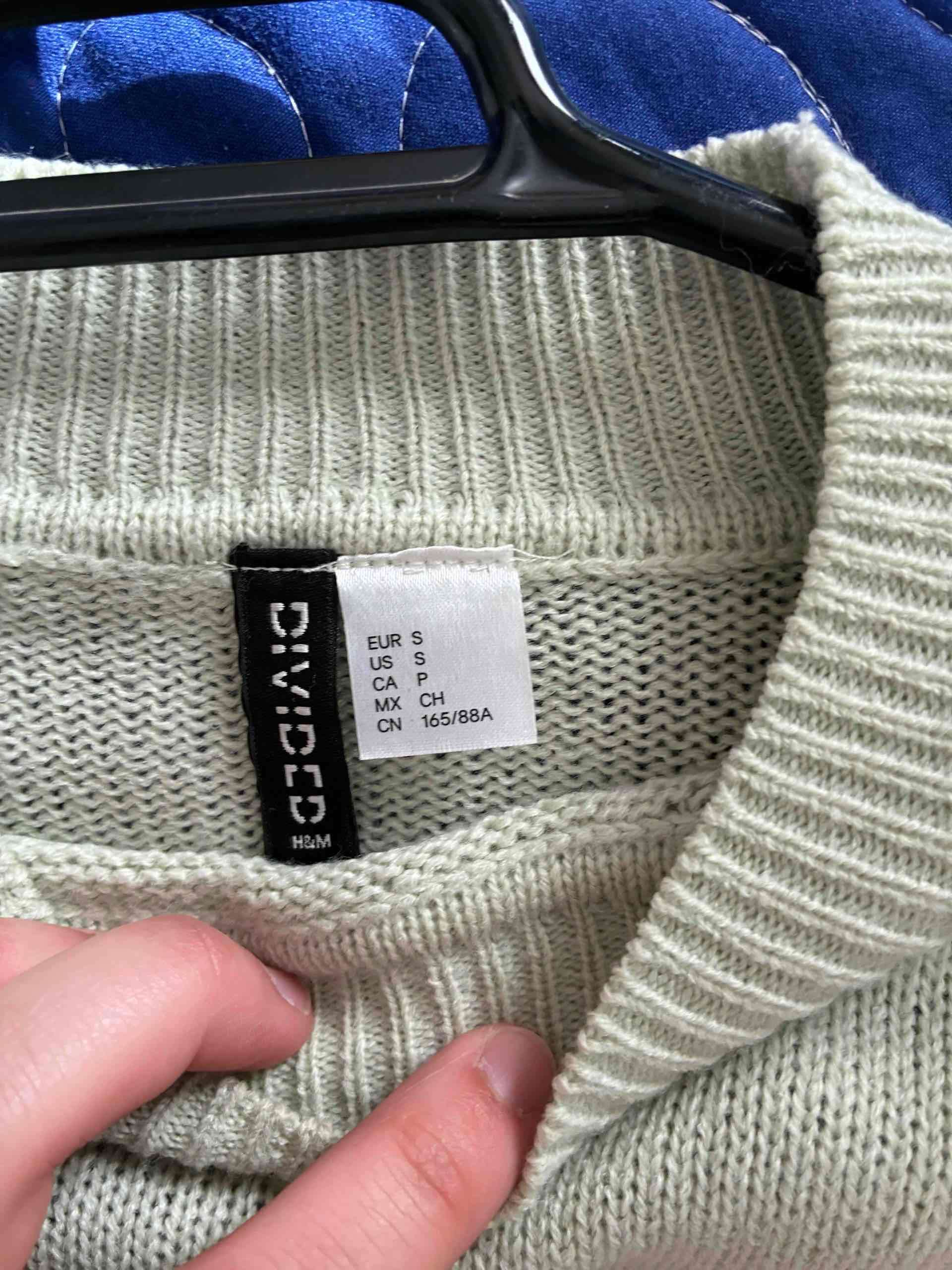 Sweater beige de punto - miniatura 2