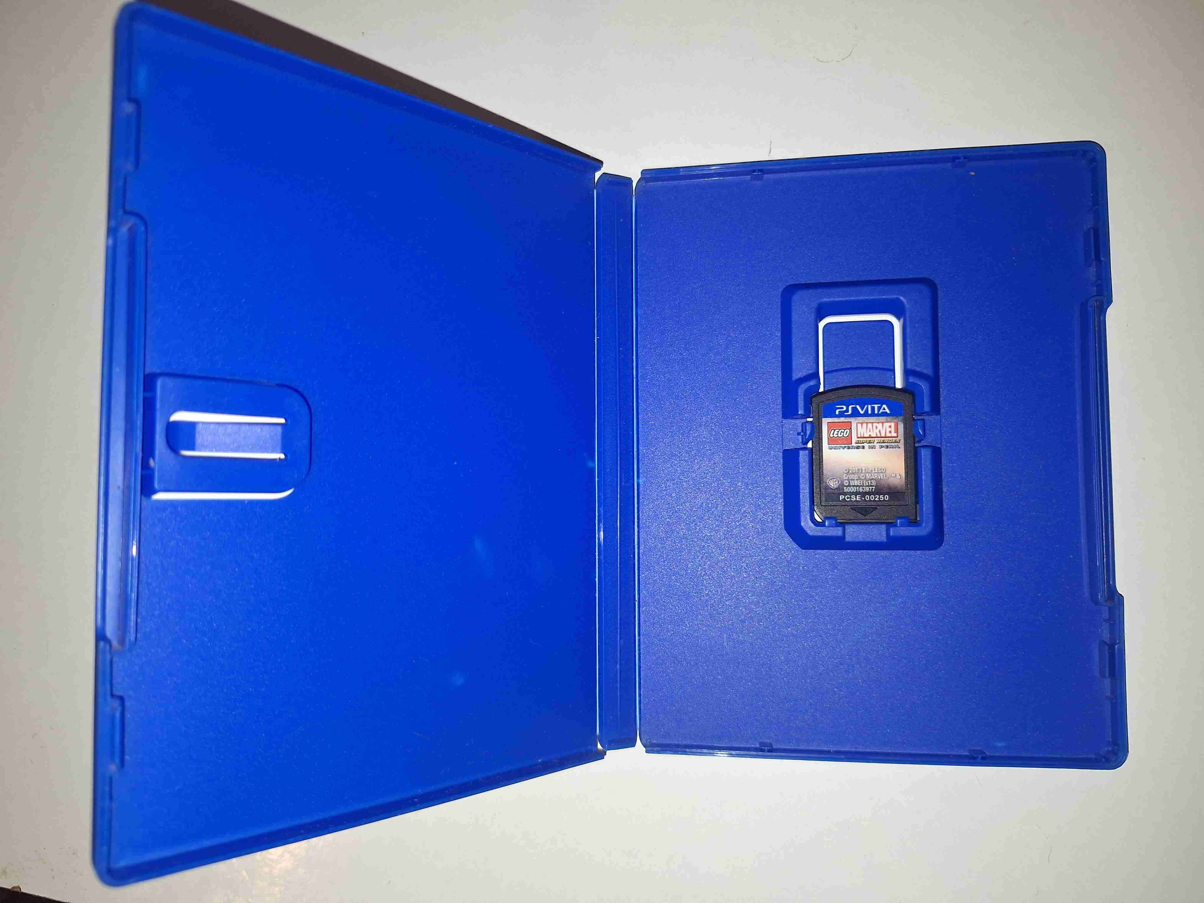 Juego PS Vita LEGO Marvel Super Heroes - miniatura 3