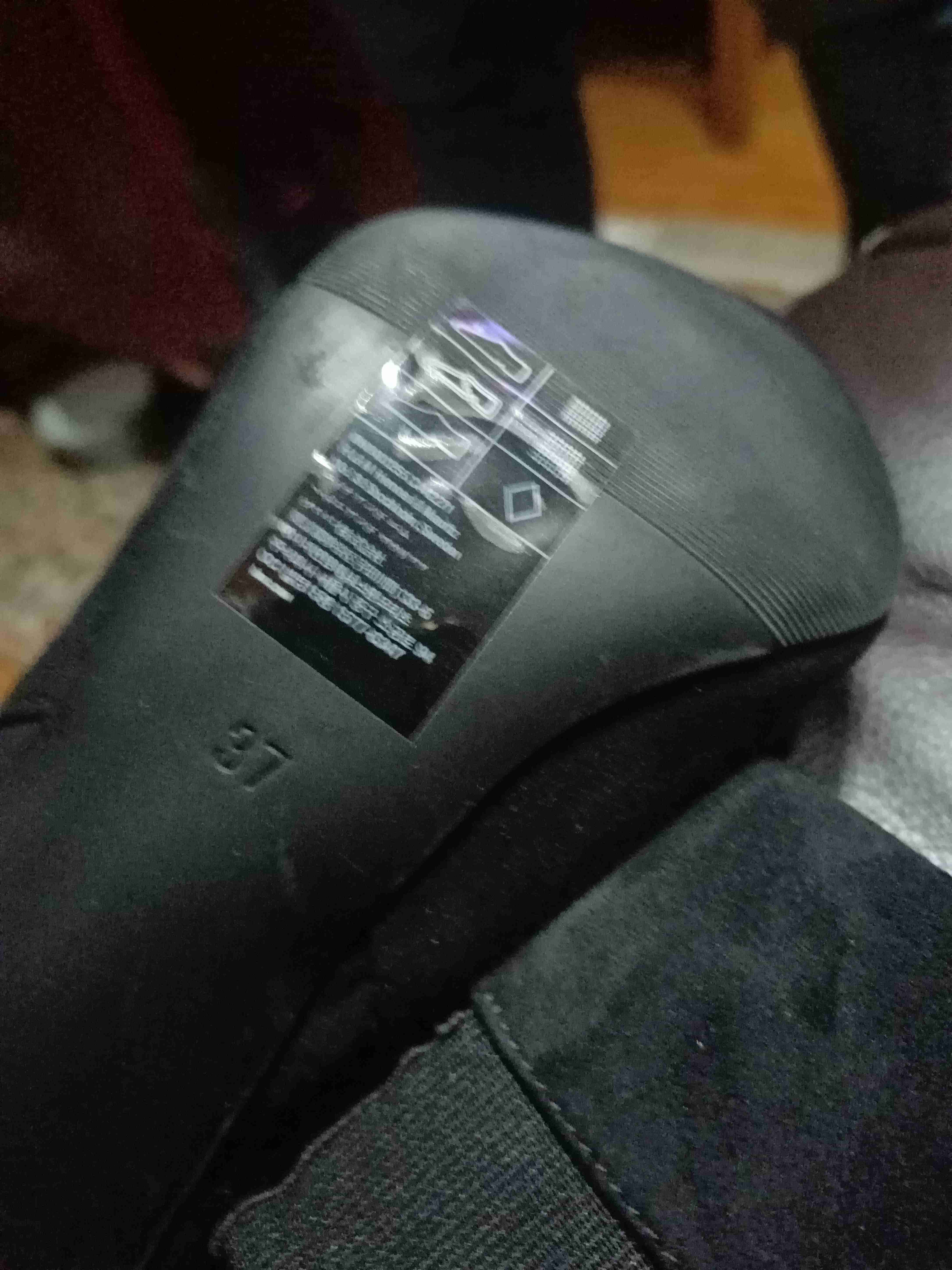 Botines negros de tacón alto - miniatura 3