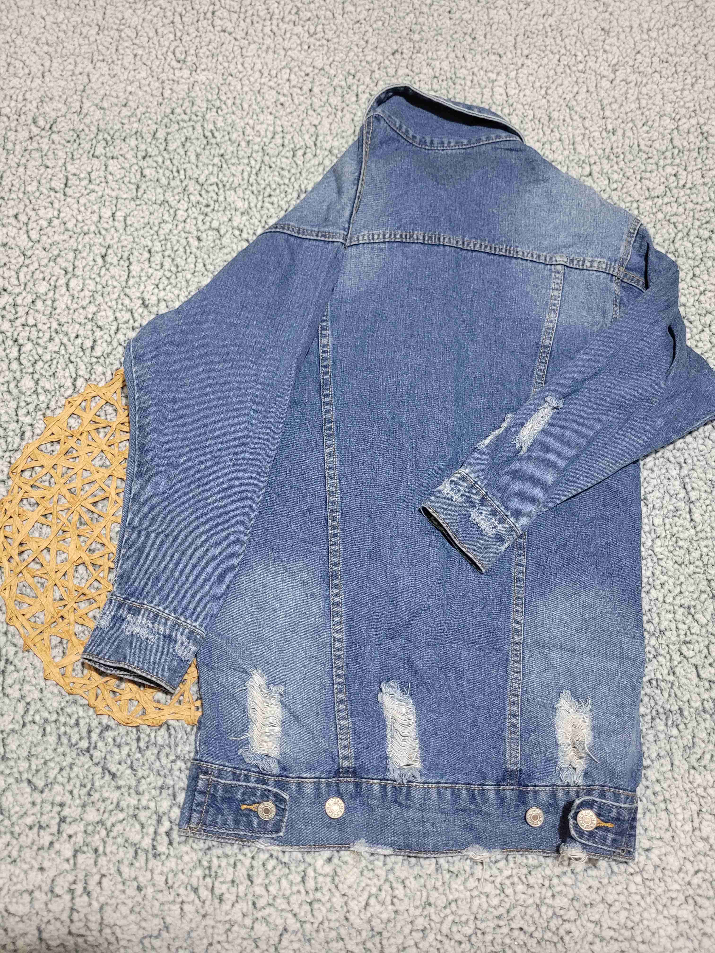 Chaqueta de mezclilla azul desgastado - miniatura 3