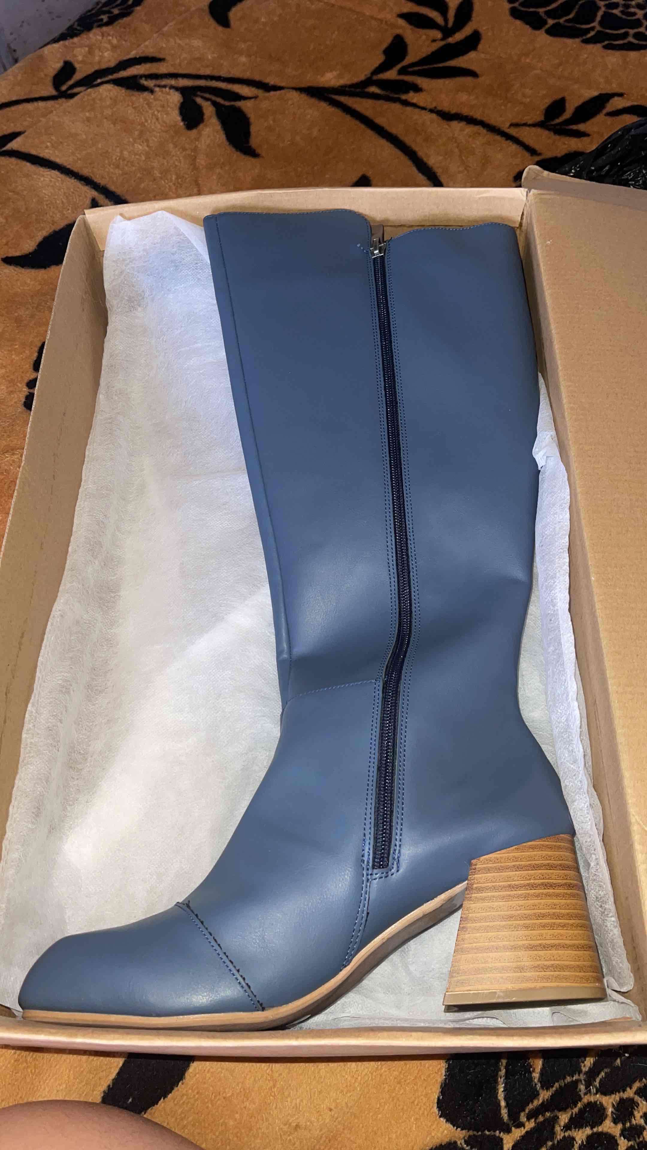 Bota alta azul con taco - miniatura 2