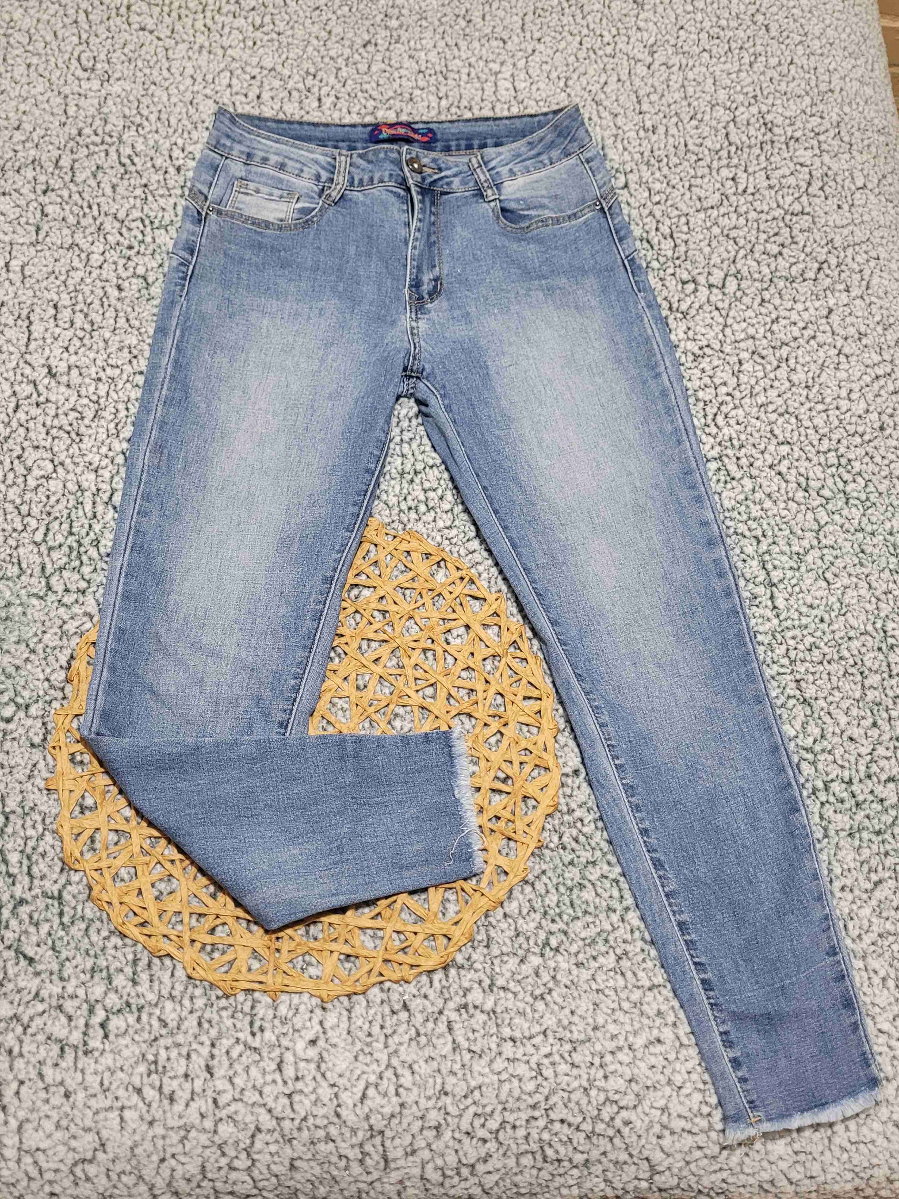 Jeans azul claro desgastados - miniatura 1