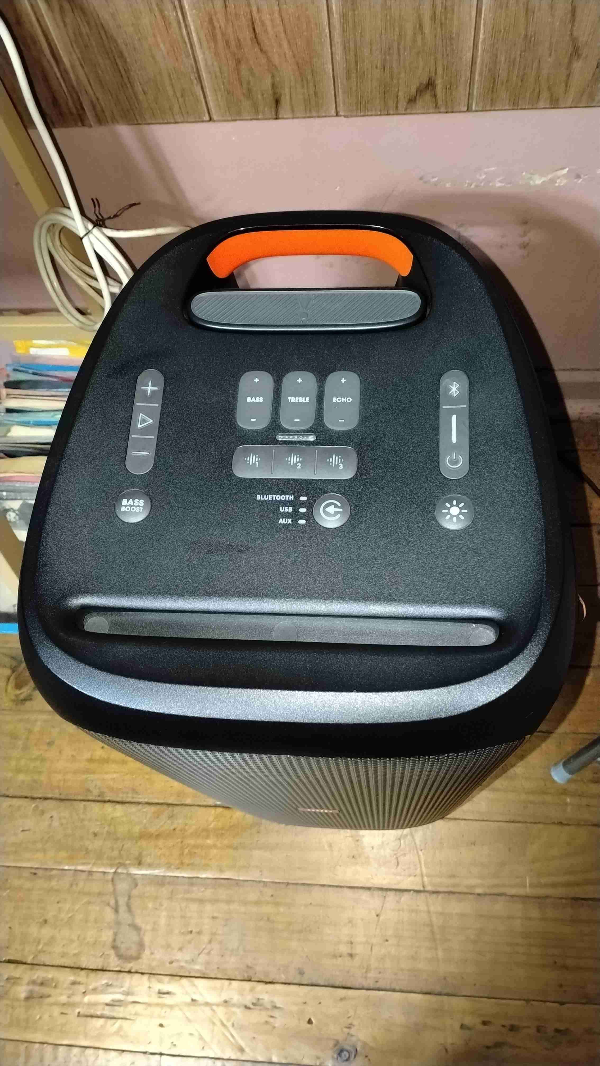 Parlante portátil grande negro - miniatura 2