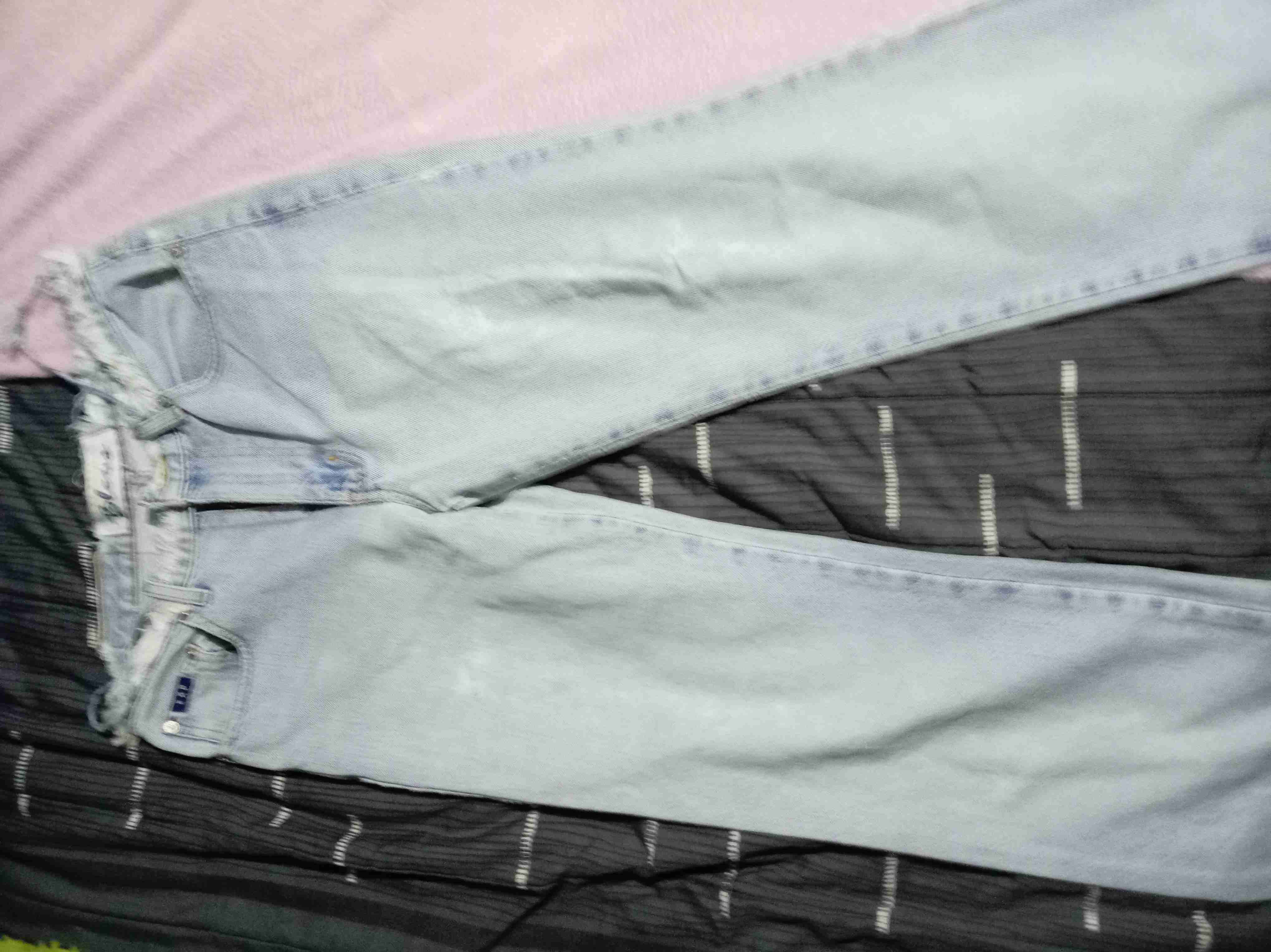 Jeans celestes usados - miniatura 1