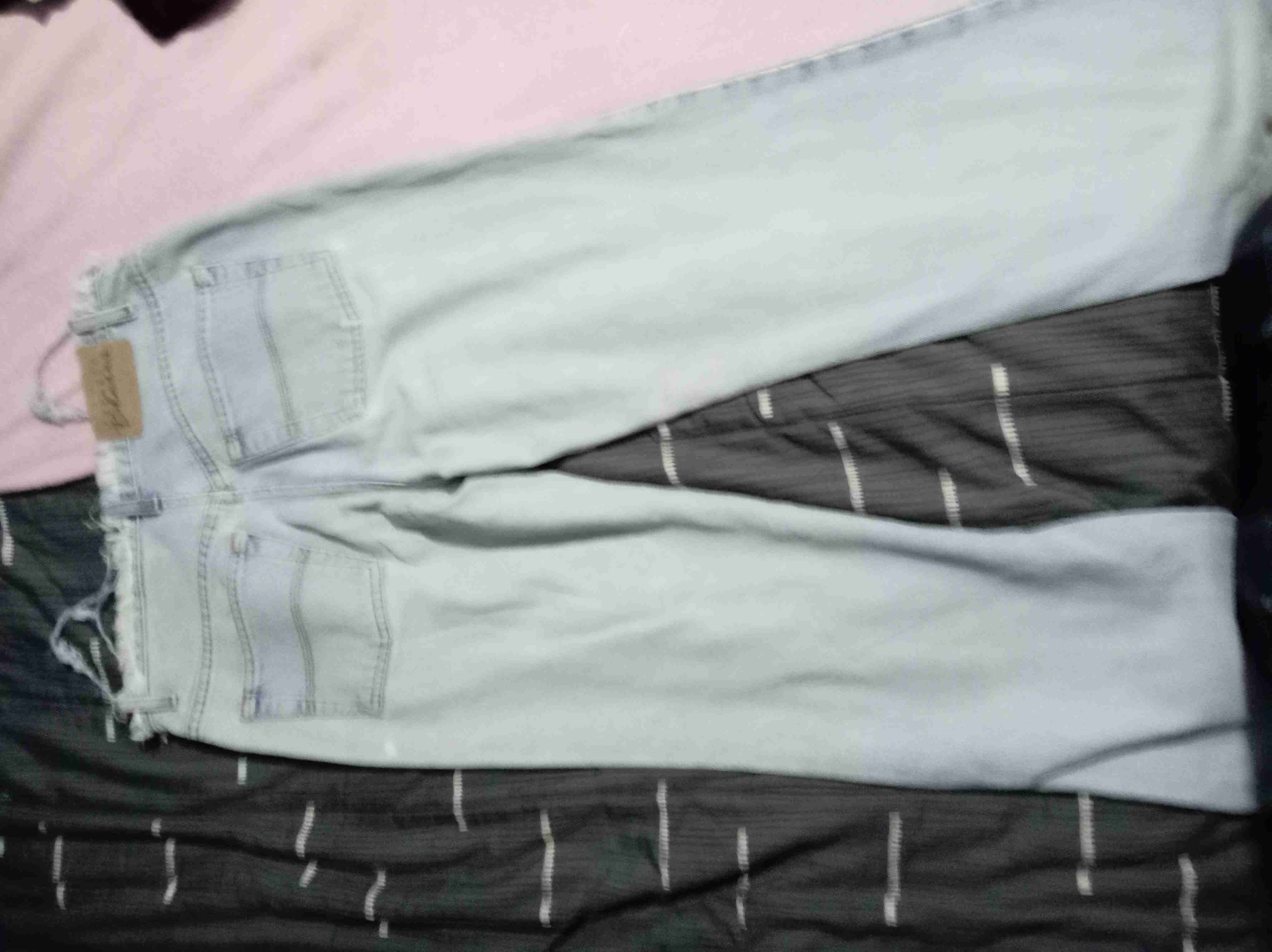 Jeans celestes usados - miniatura 2