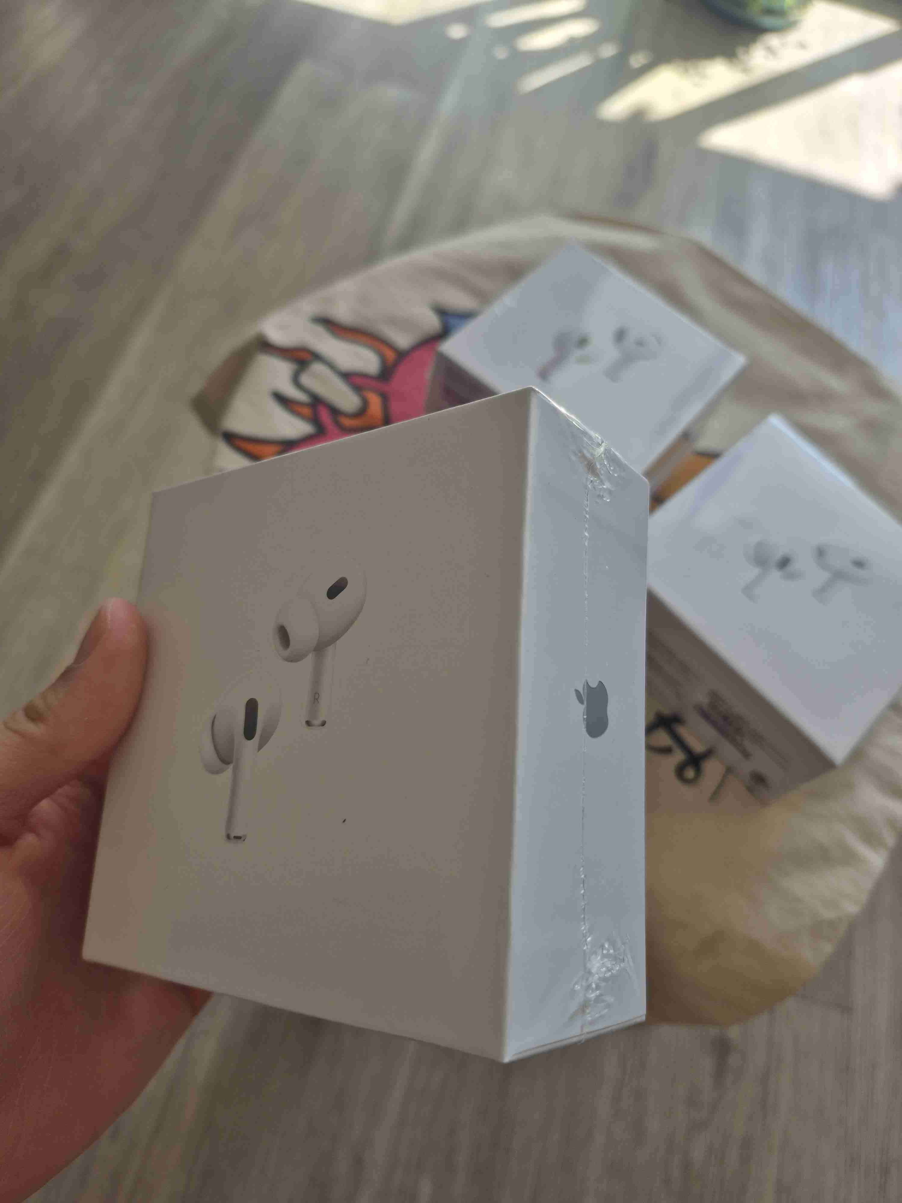 Auriculares AirPods de 4ta gen y pro 2 - miniatura 2