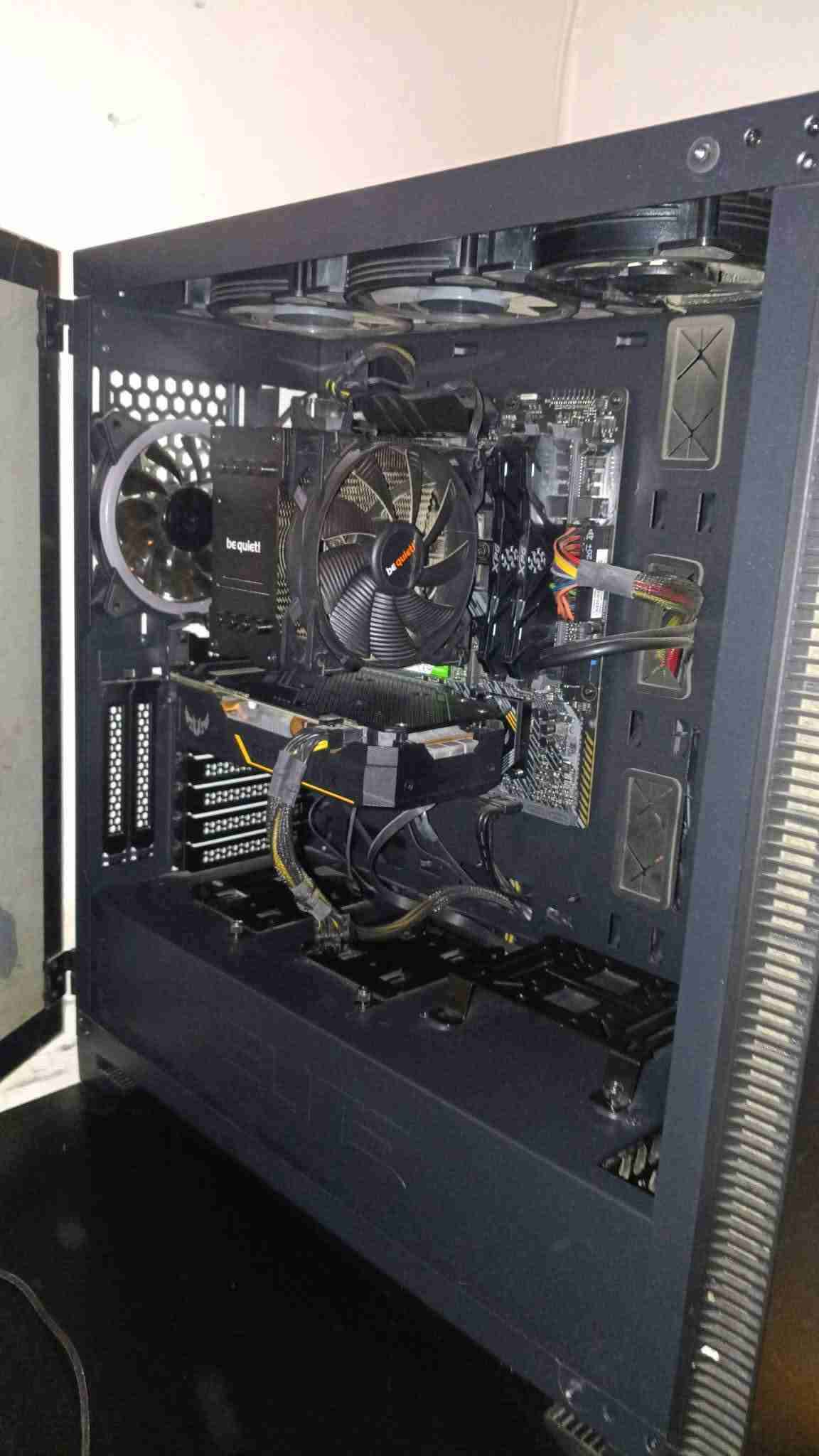 PC Torre Ryzen 5 3600x, GTX 1660 Super, 32 GB Ram, - miniatura 1