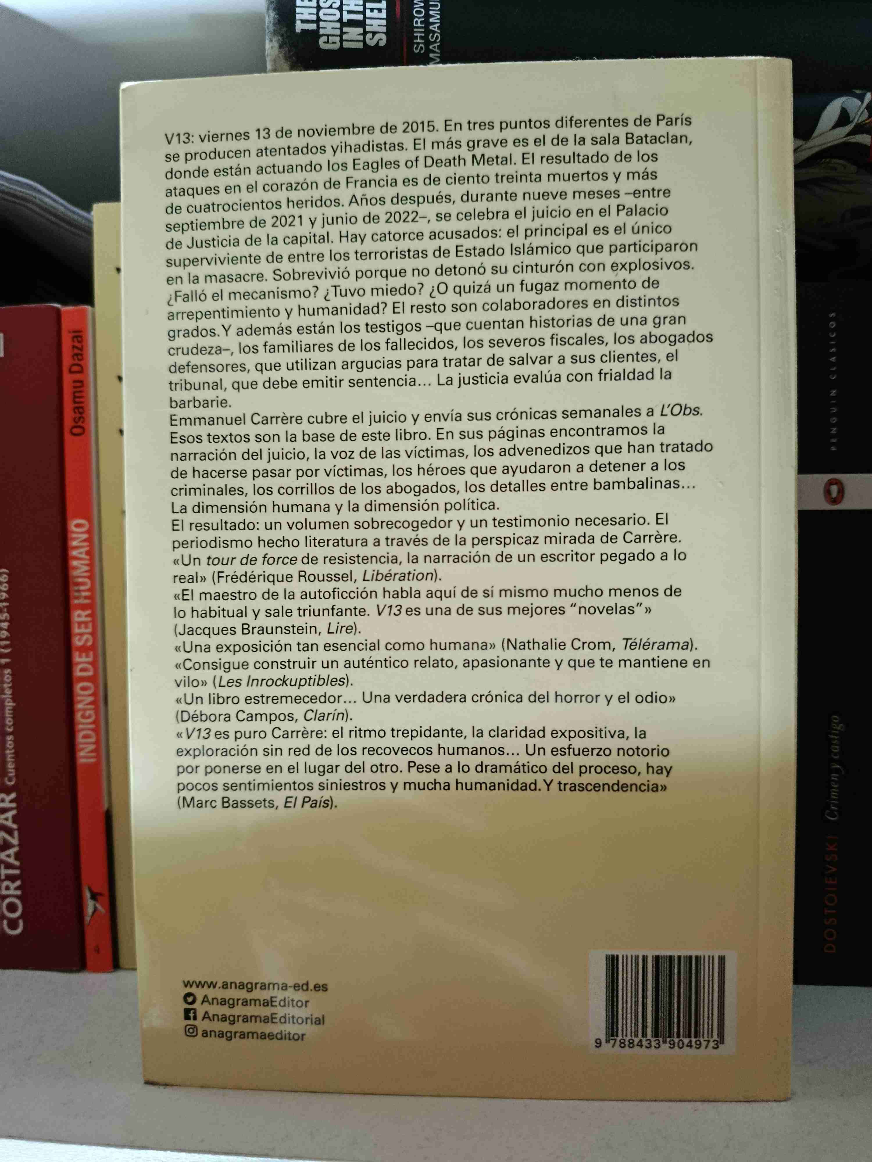 Libro 'V13' de Emmanuel Carrère - miniatura 2