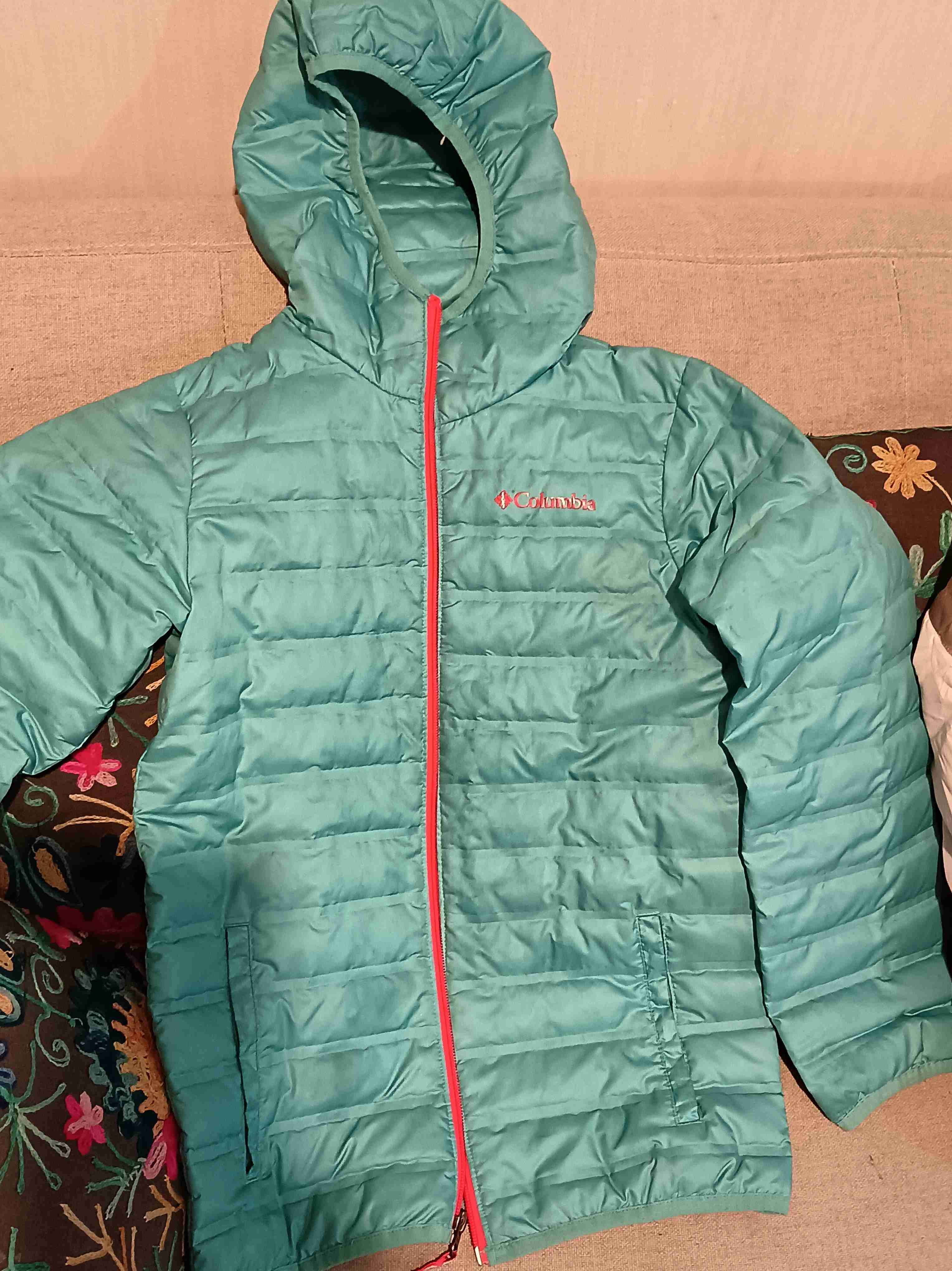 8 Chaquetas acolchadas roja con capucha - miniatura 3