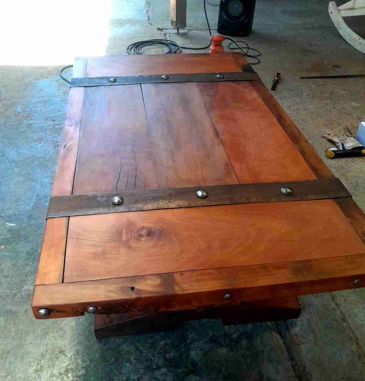 Mesa de centro rústica de madera Roble - miniatura 2