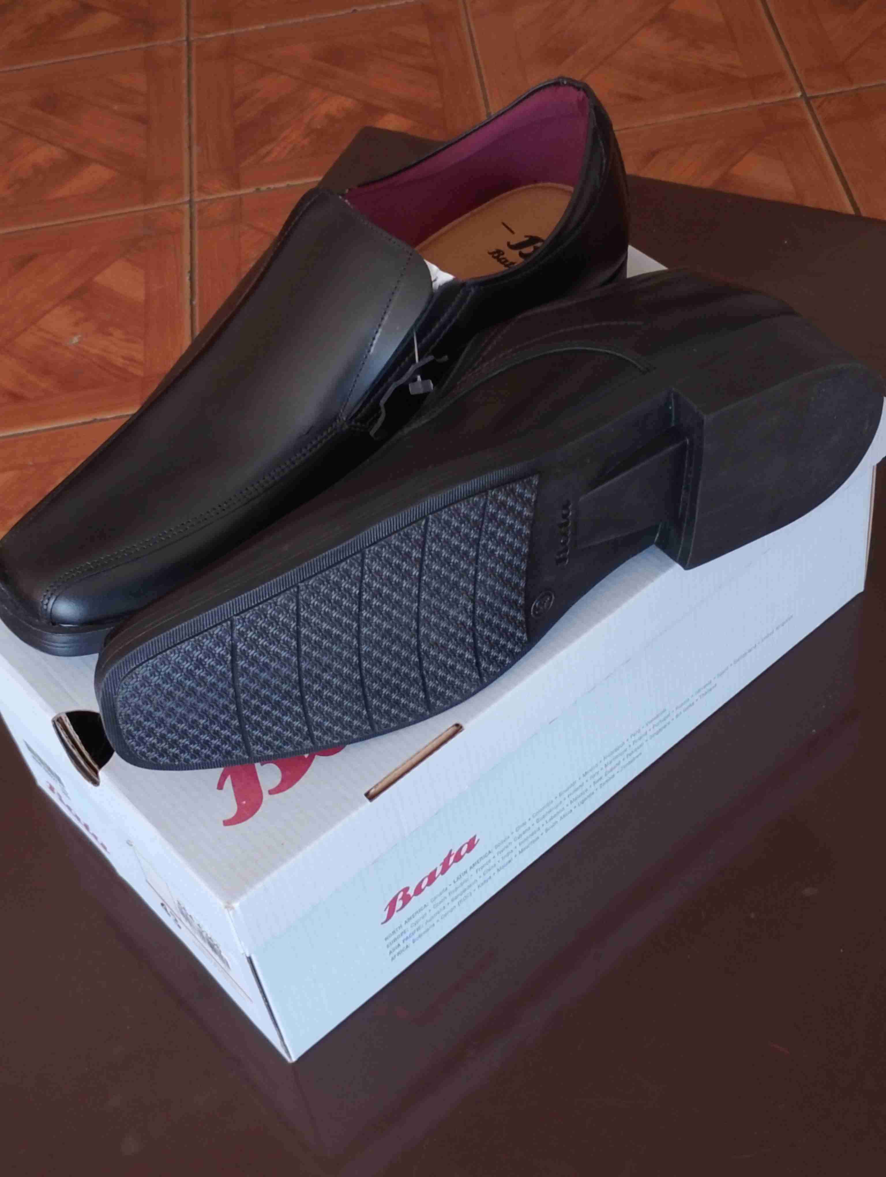 Zapatos formales negros Bata - miniatura 1