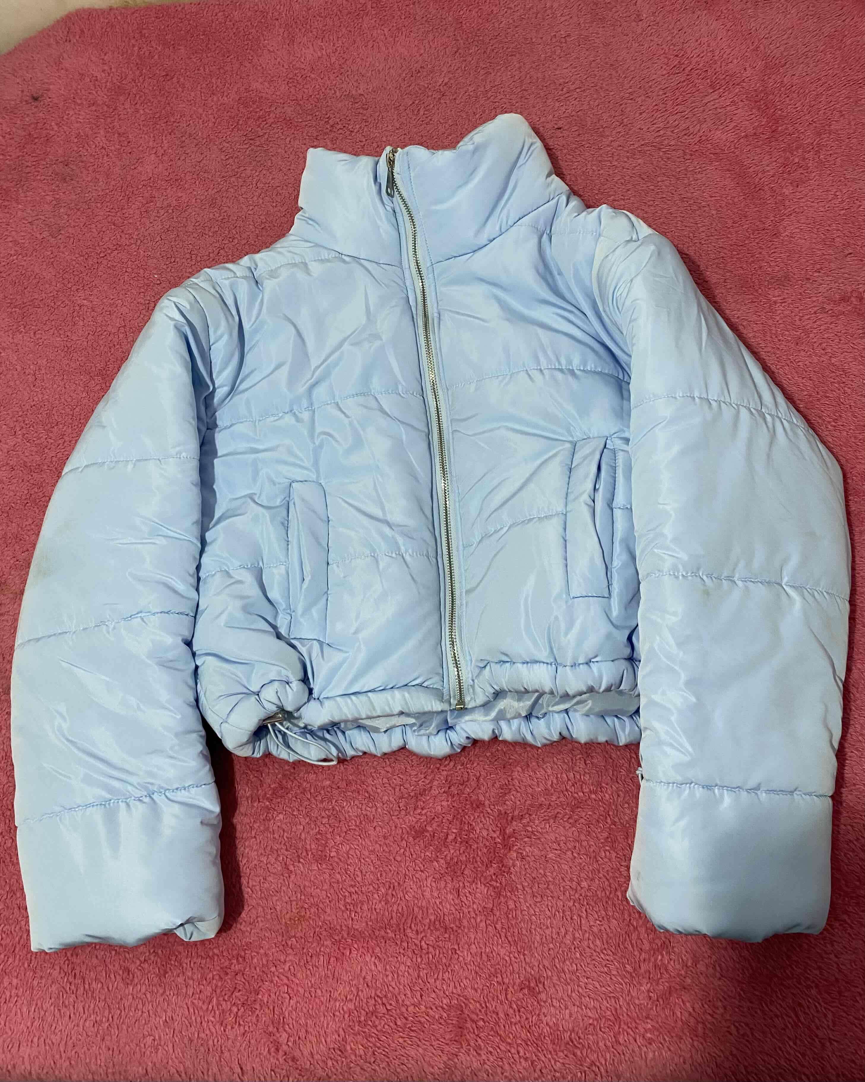 Chaqueta acolchada azul claro