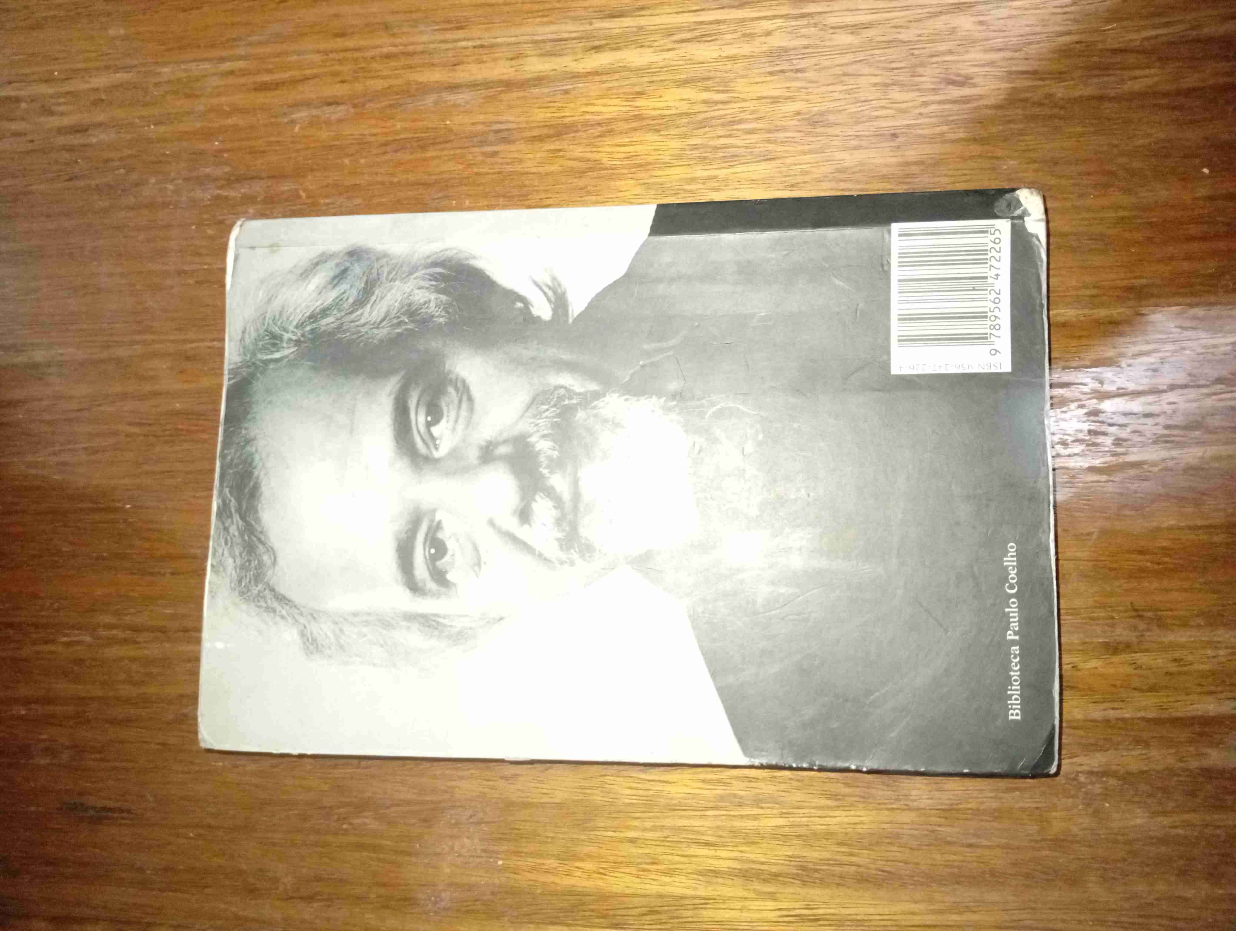 Libro El Alquimista de Paulo Coelho - miniatura 3