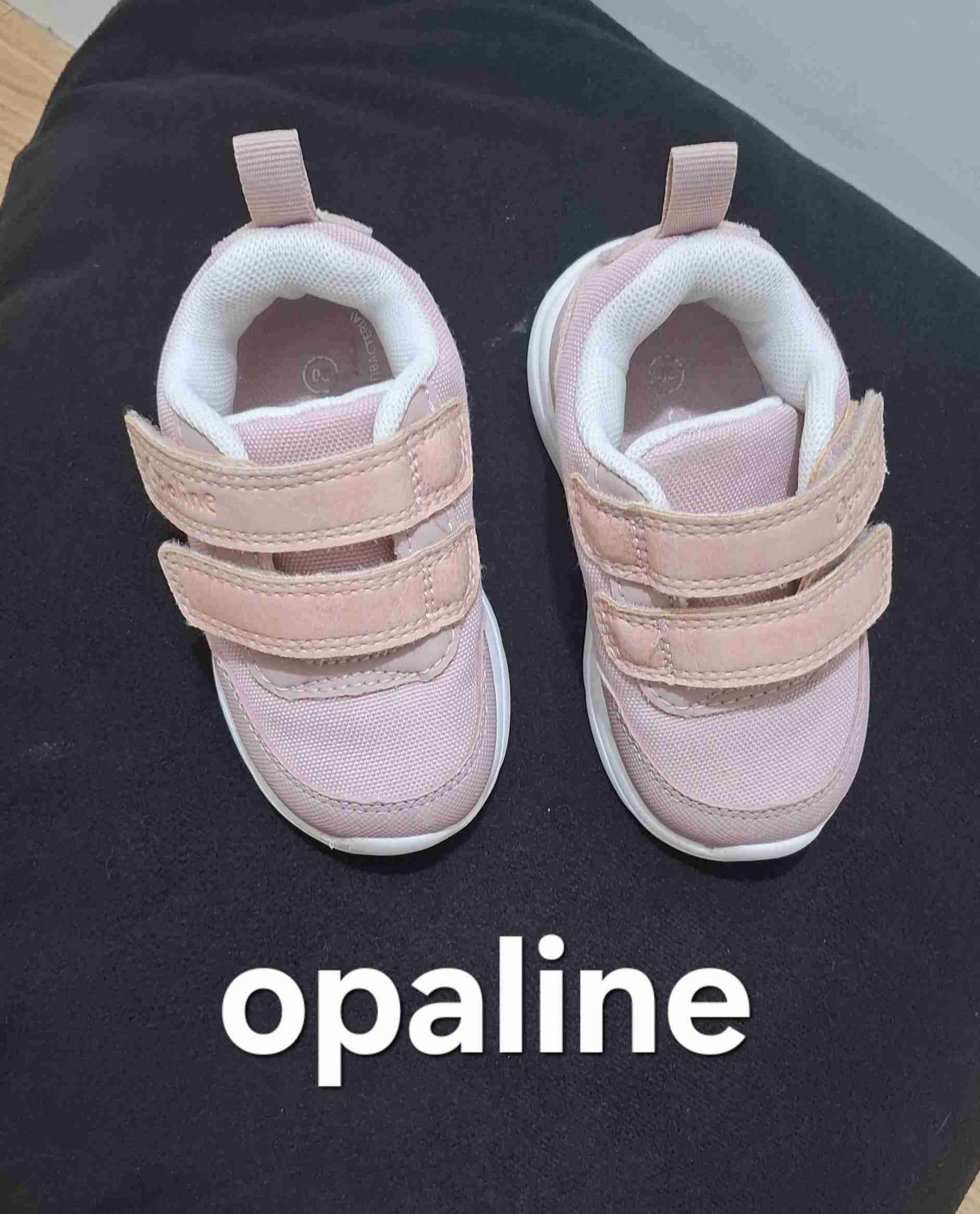 Zapatillas blancas de bebé - miniatura 3