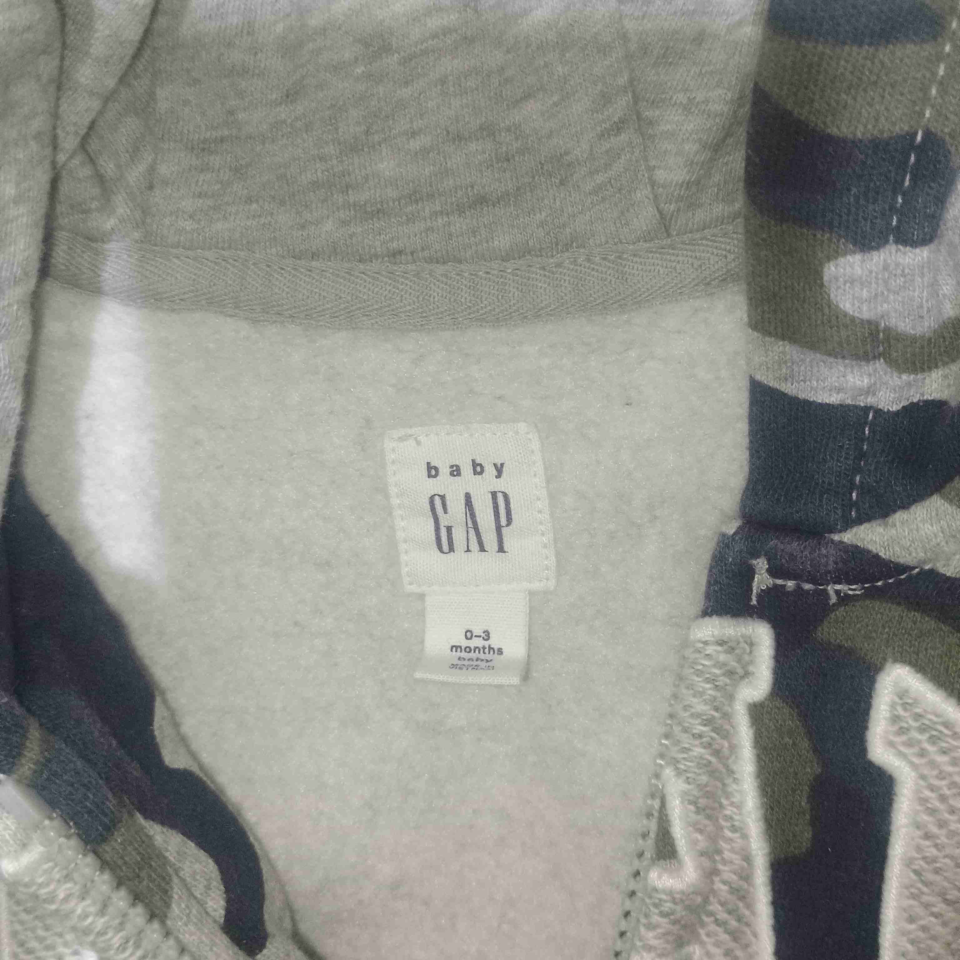 Polerón camuflaje GAP con capucha - miniatura 4