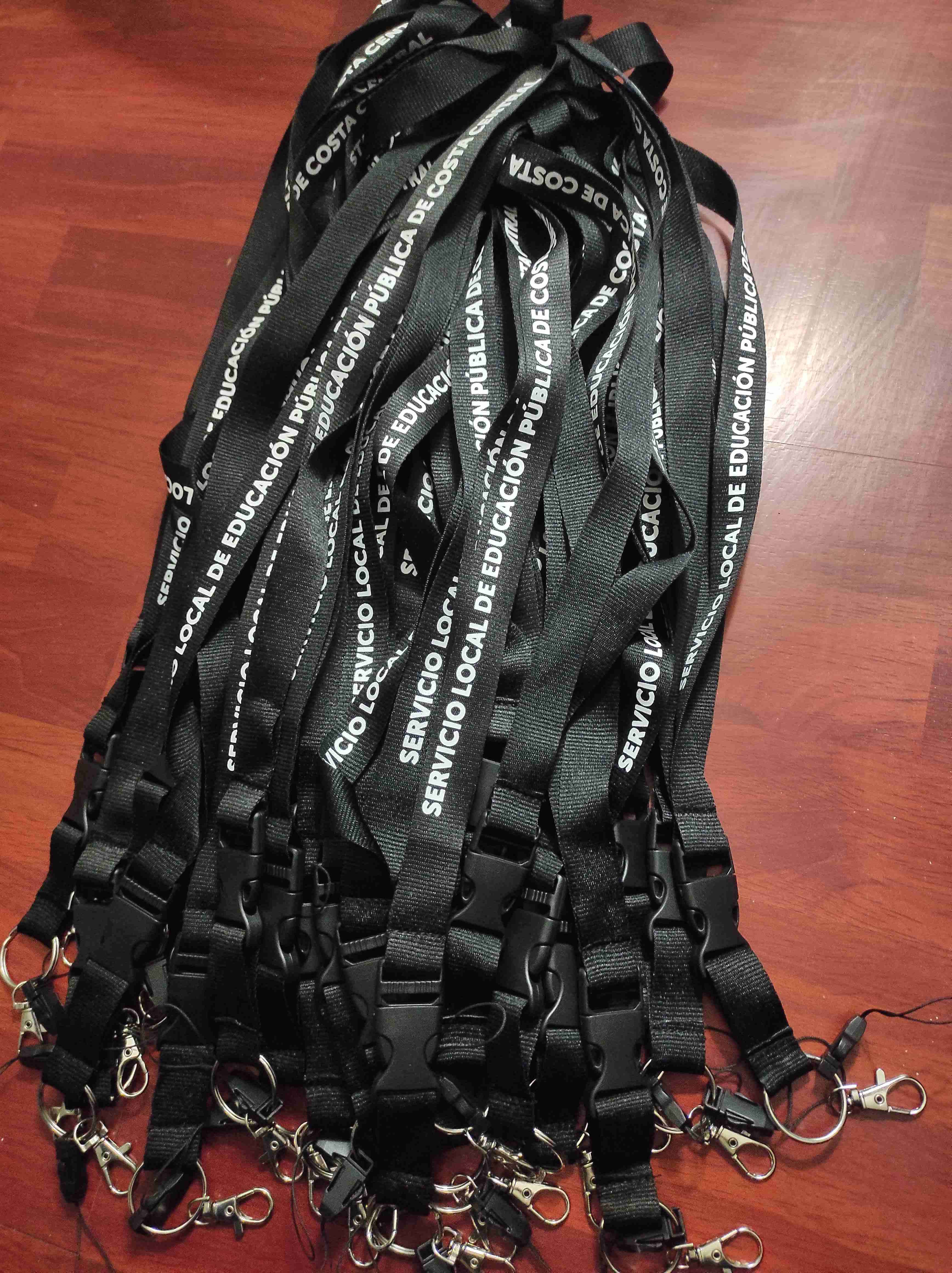 Lanyard personalizados + Porta credencial - miniatura 2