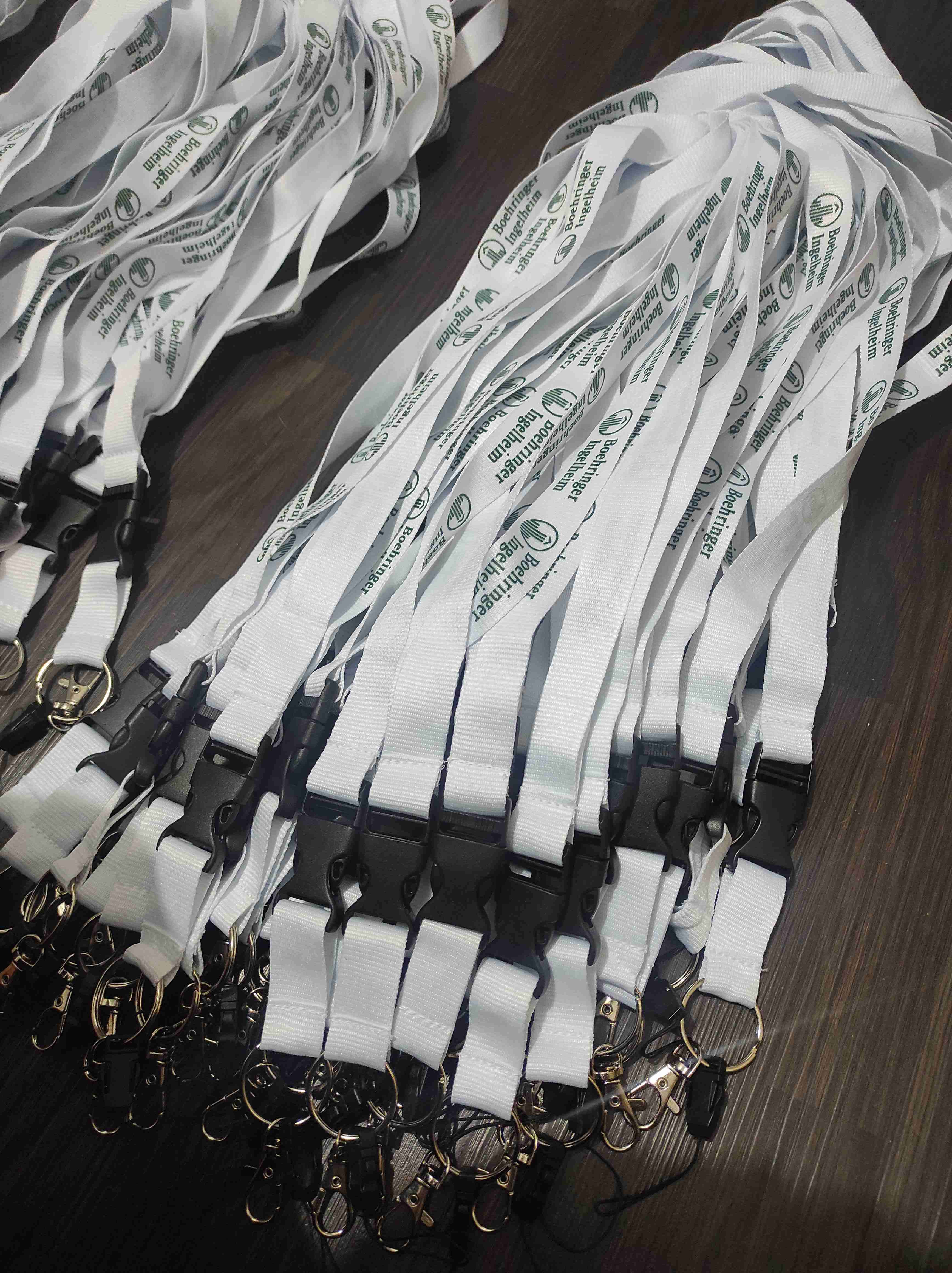 Lanyard personalizados + Porta credencial - miniatura 5