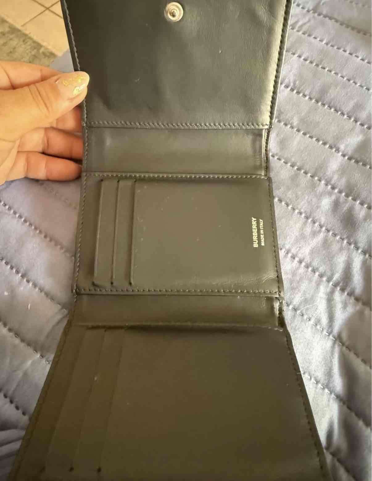 Billetera Burberry - miniatura 2