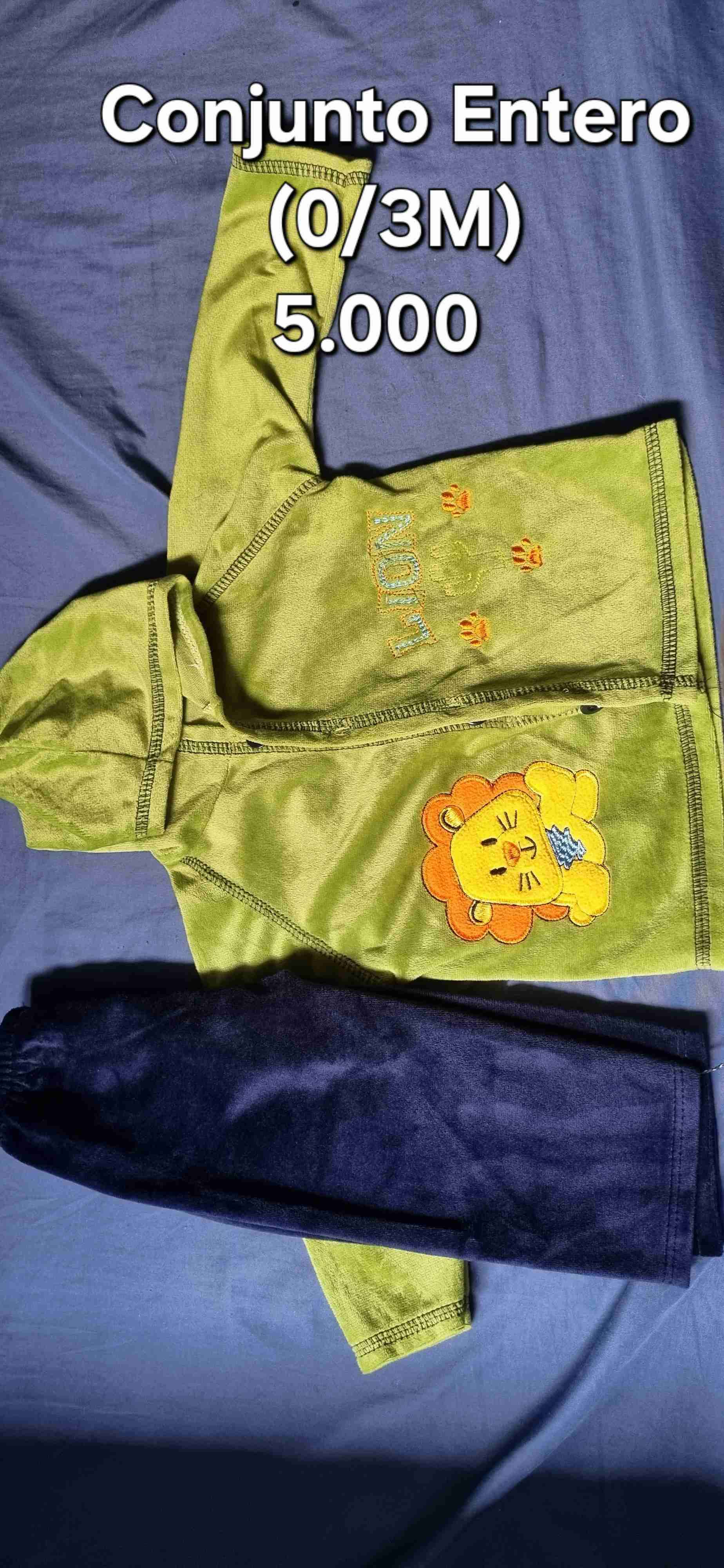 Conjunto entero bebé verde