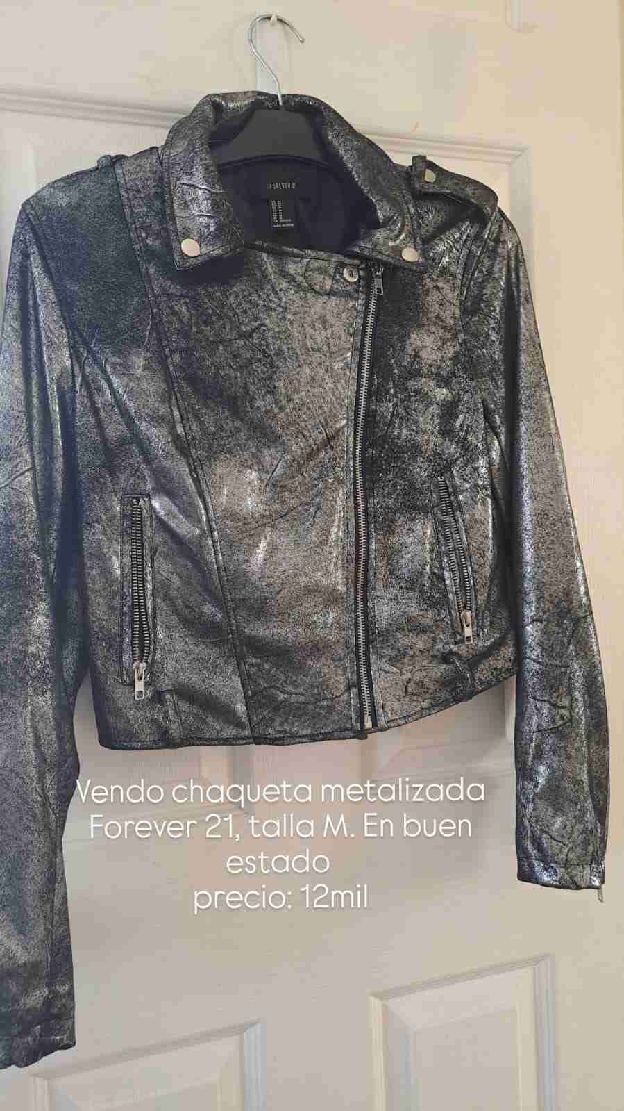 Chaqueta metalizada Forever 21 - miniatura 1