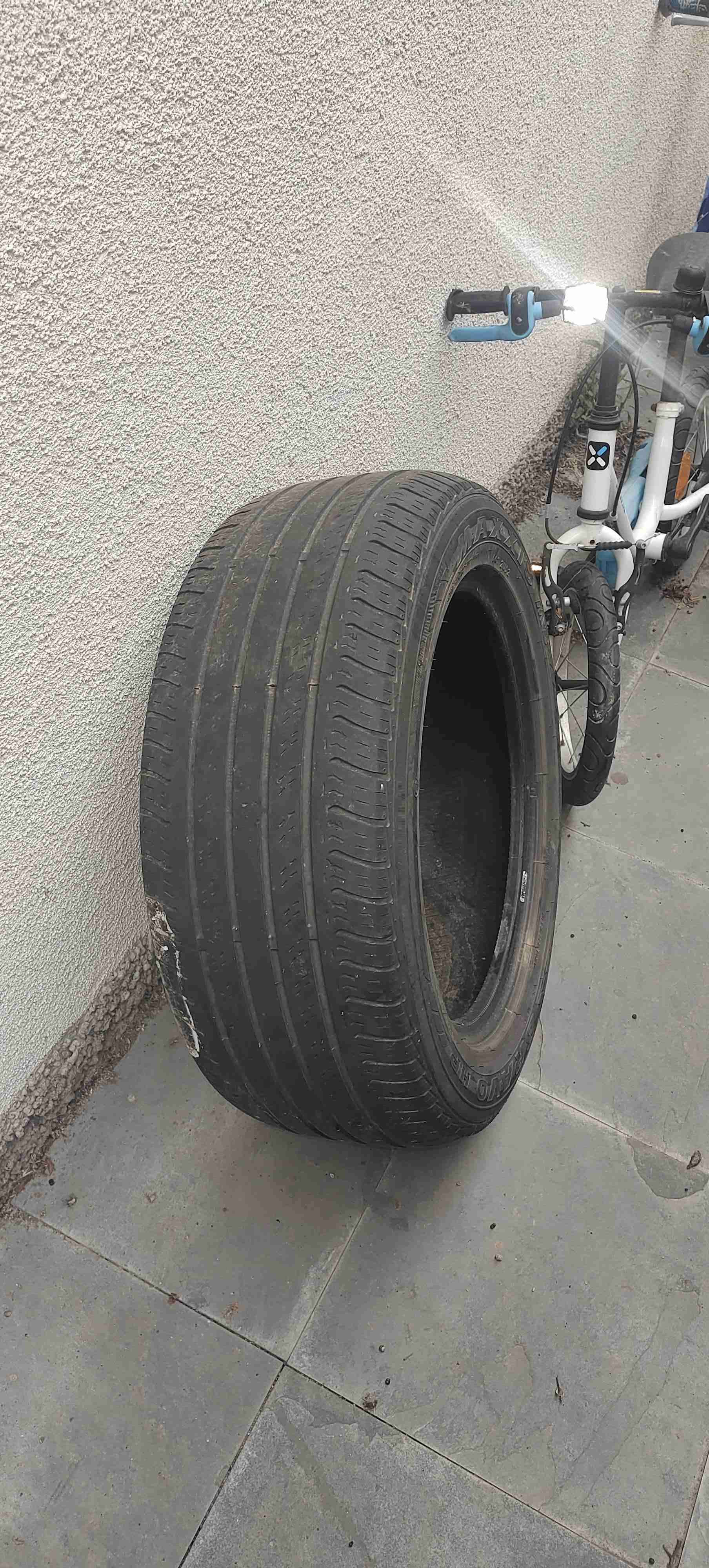 Neumatico Marca Maxxis 235/55 r17 - miniatura 3