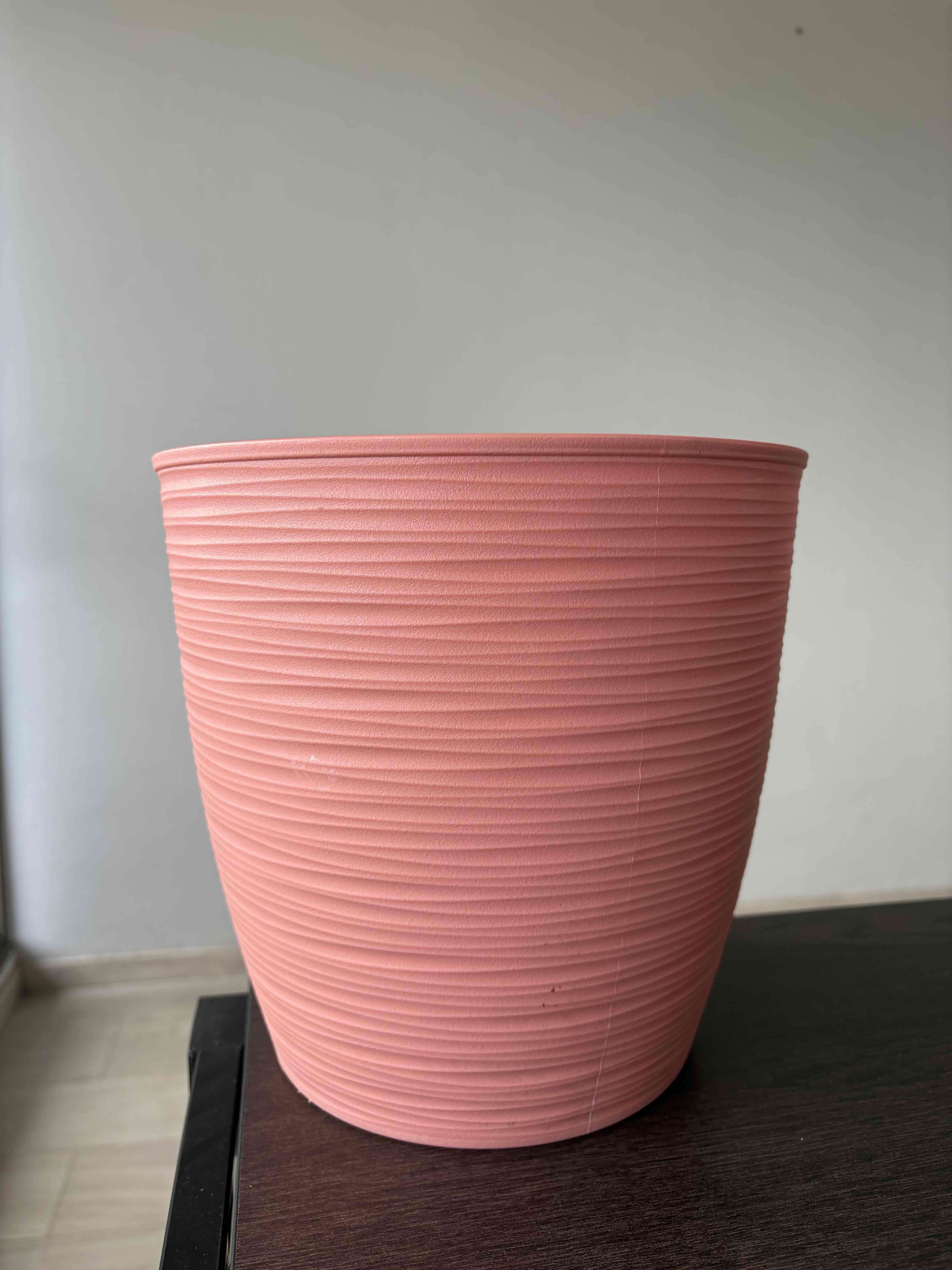 Macetero grande rosa - miniatura 1