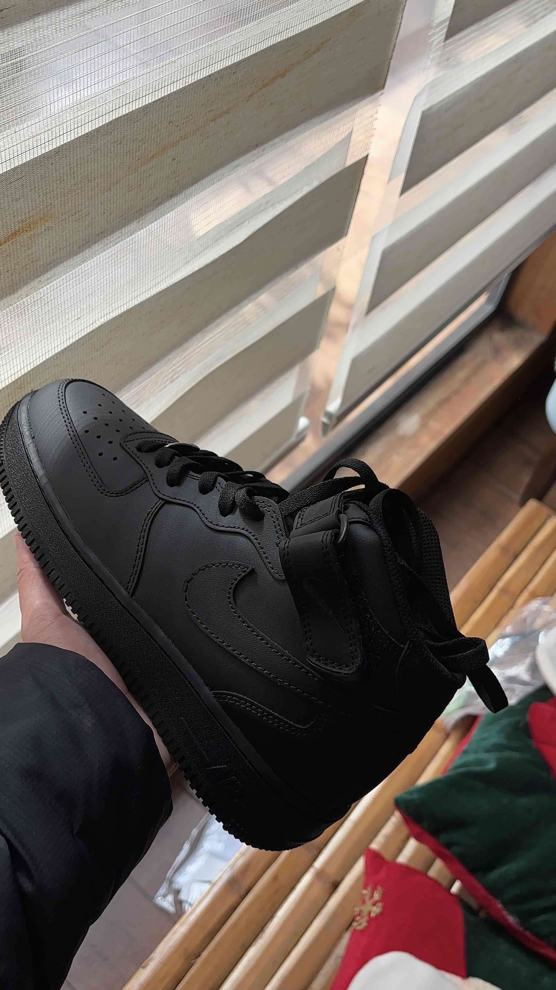 Air Force 1 Black - miniatura 1