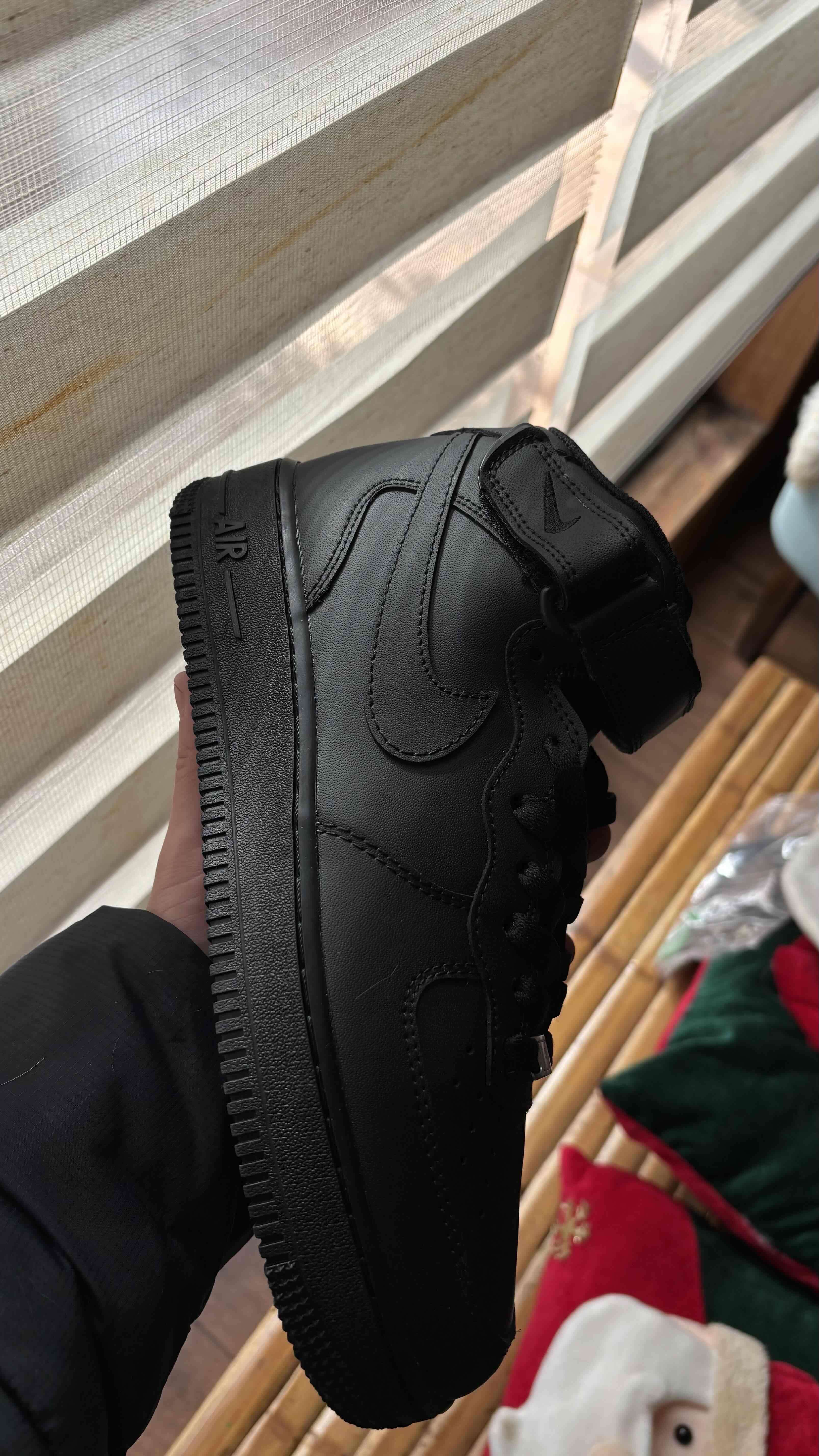 Air Force 1 Black - miniatura 2