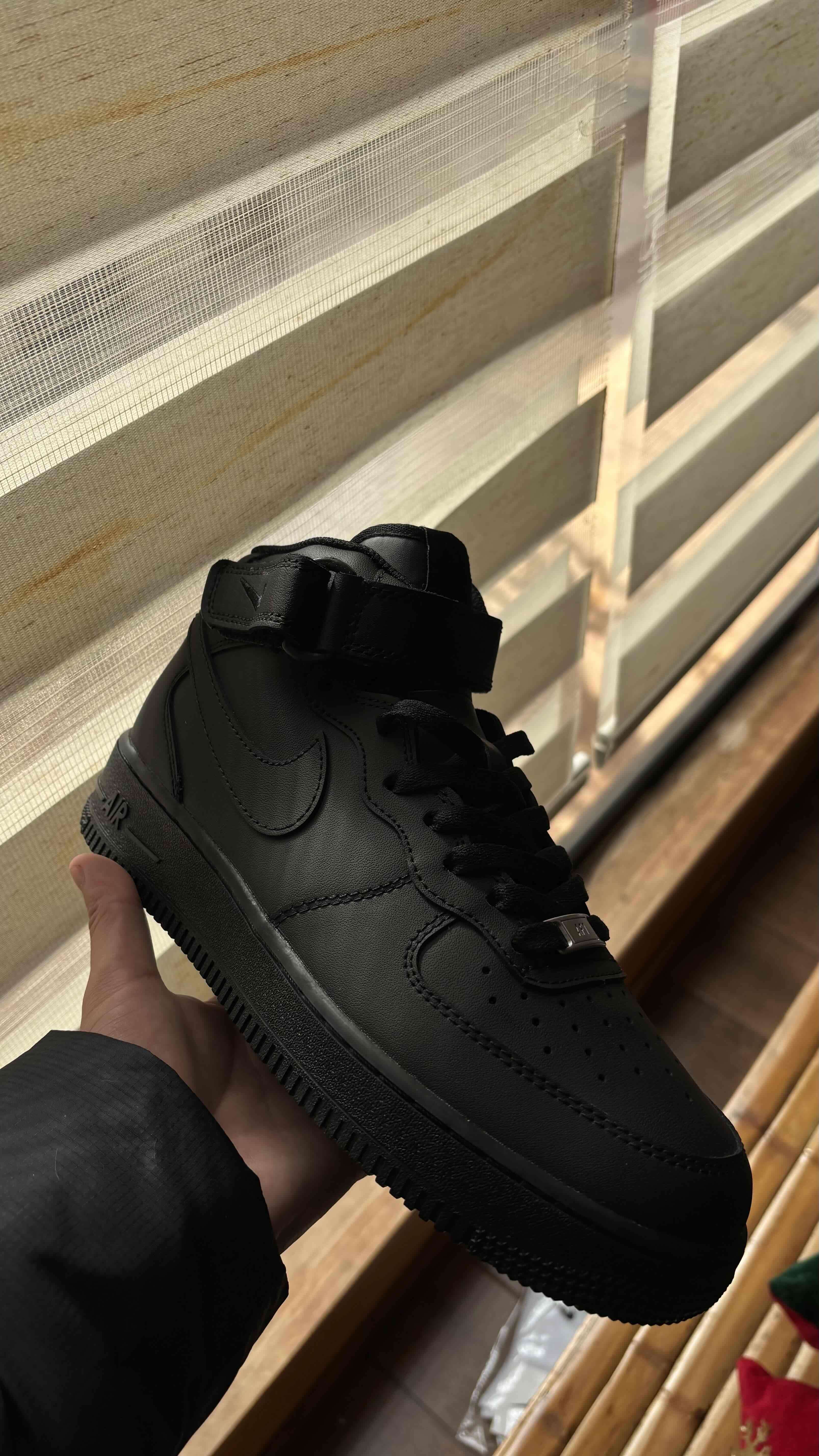 Air Force 1 Black - miniatura 4