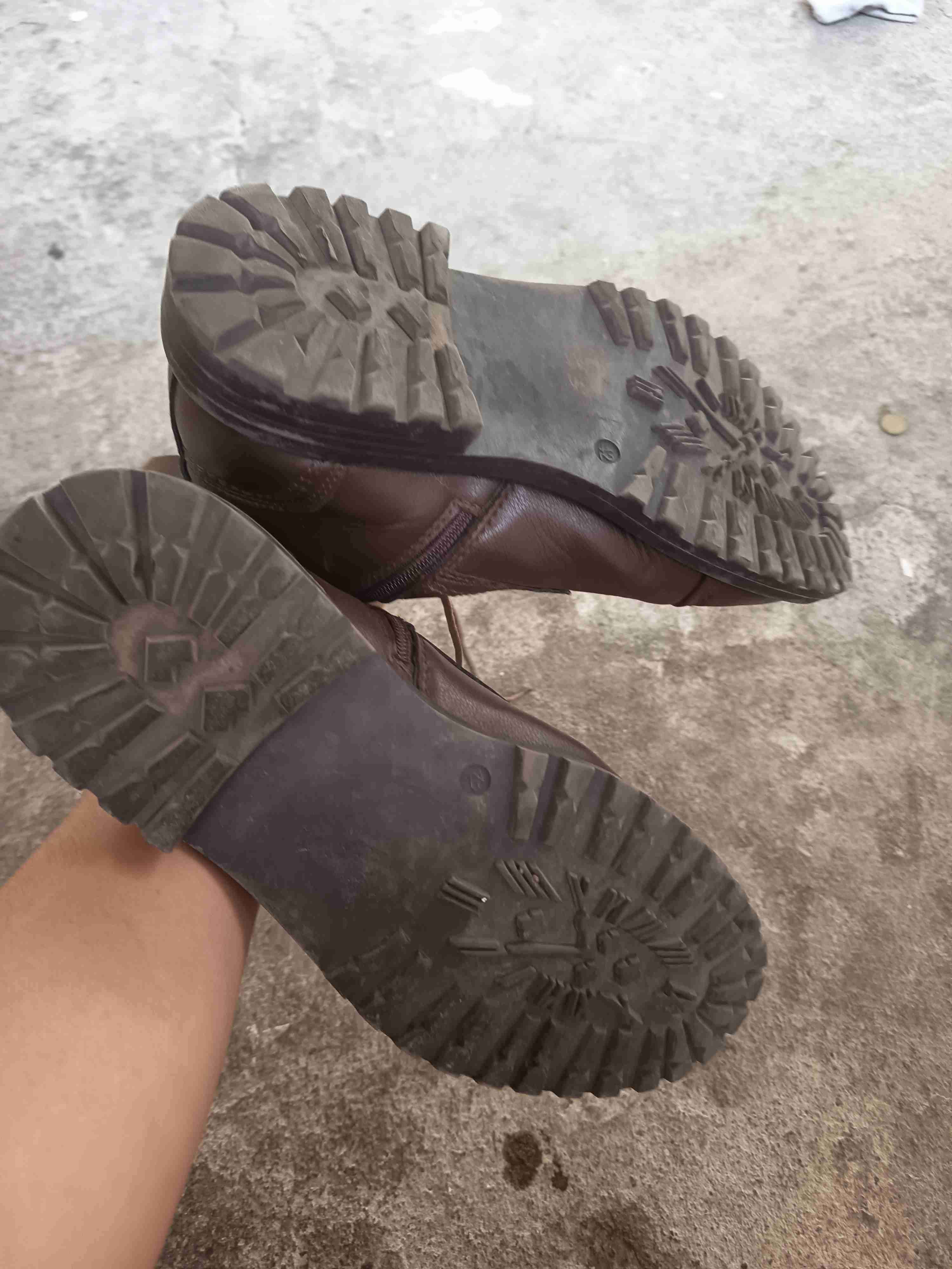 Botas de cuero marrón - miniatura 5