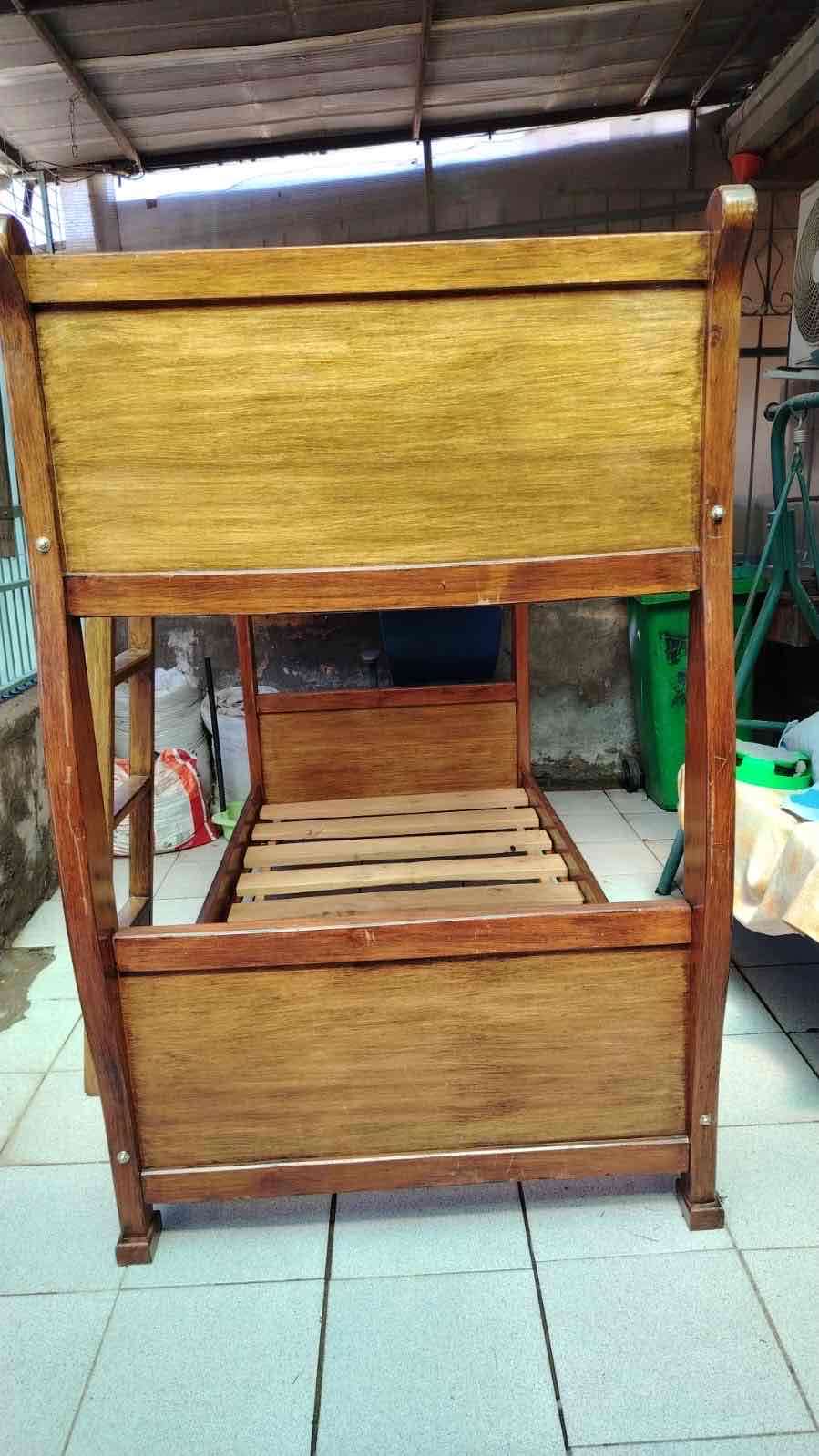 Camarote de madera con escalera - miniatura 4