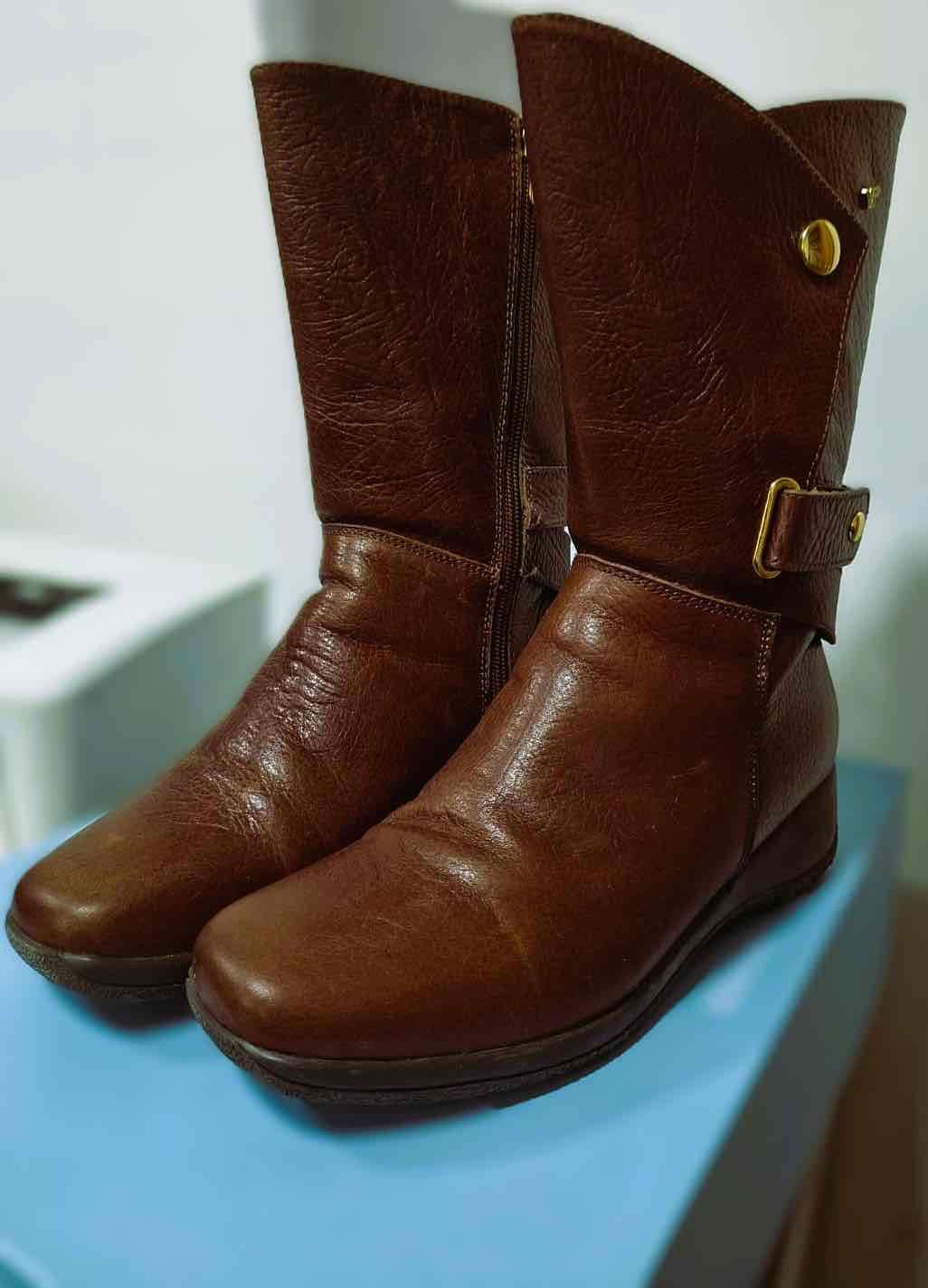 Botas 16 Hrs café talla 38 - miniatura 2