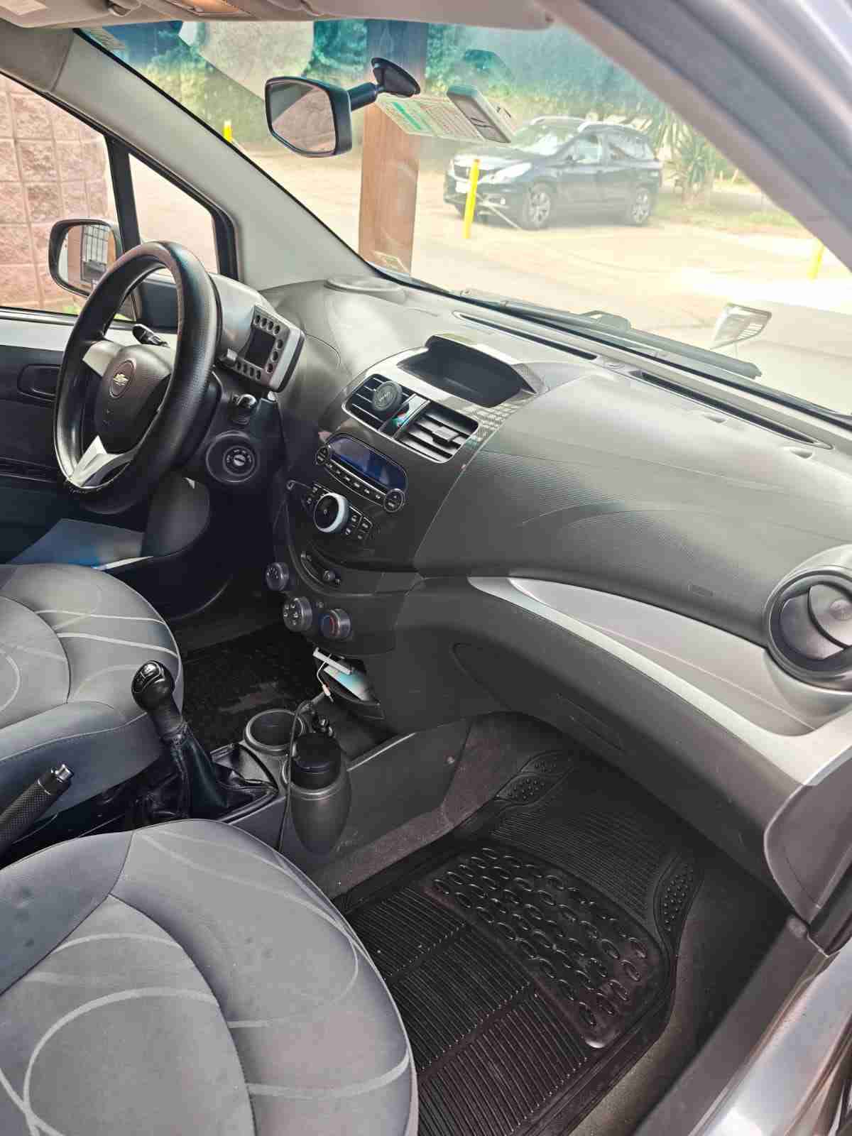 Chevrolet Spark 2012 azul  en buen estado - miniatura 4